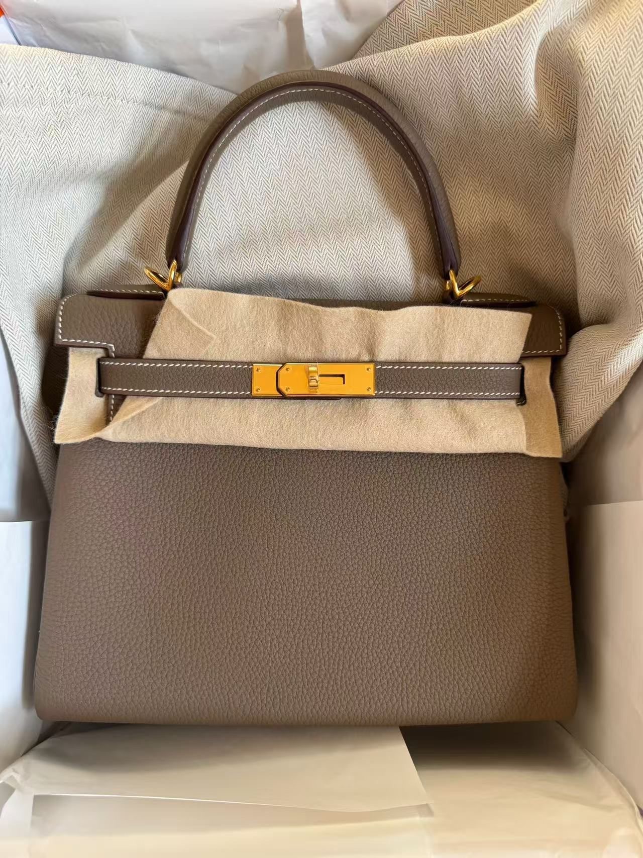 Kelly 28 Etoupe cc Togo K