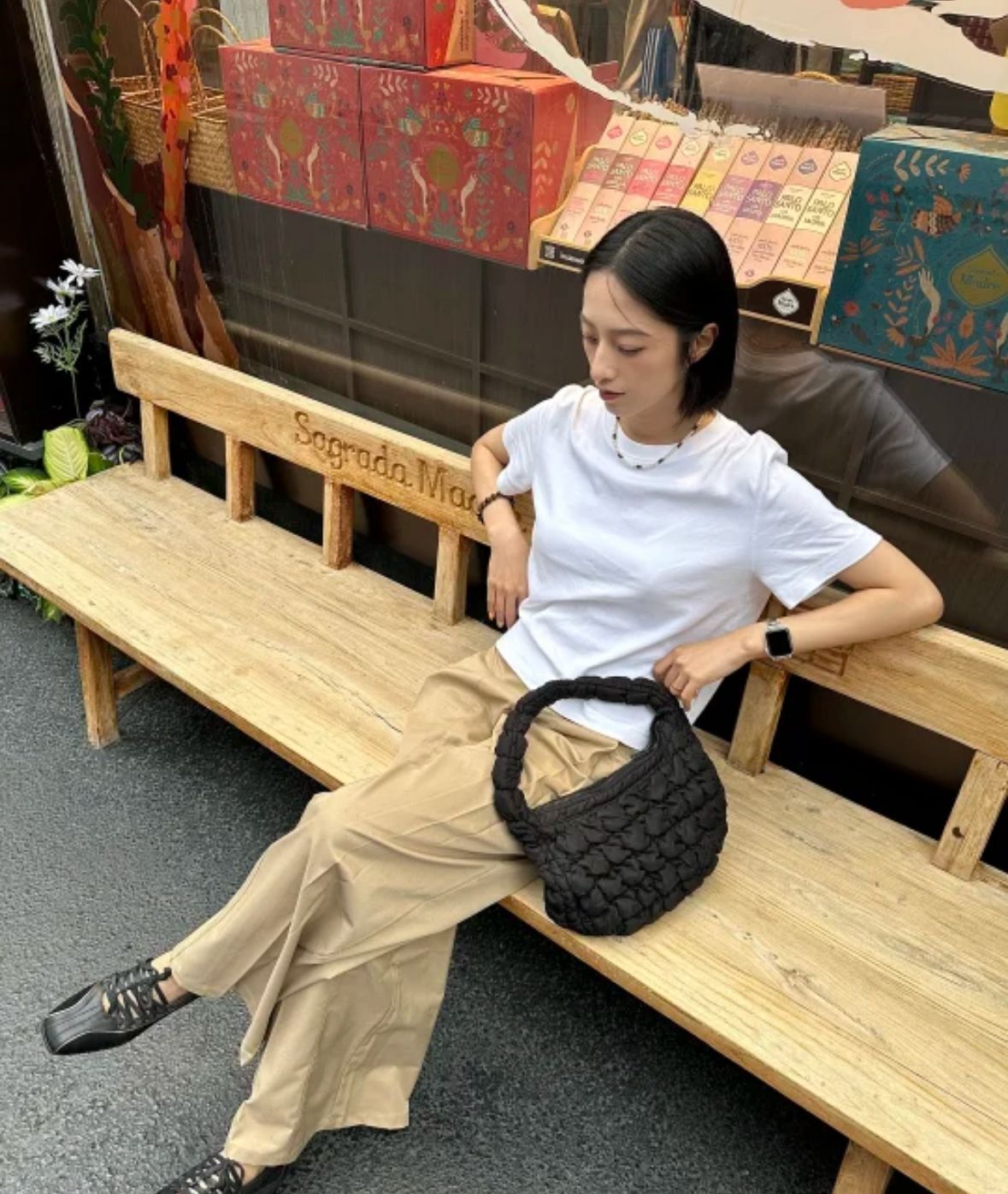 【現貨】COS QUILTED MINI G062004 雲朵包（Dark brown）