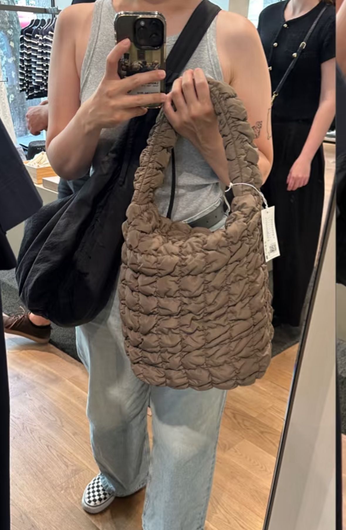 【預購】COS QUILTED MINI G062006 TOTE包（Dark mole）