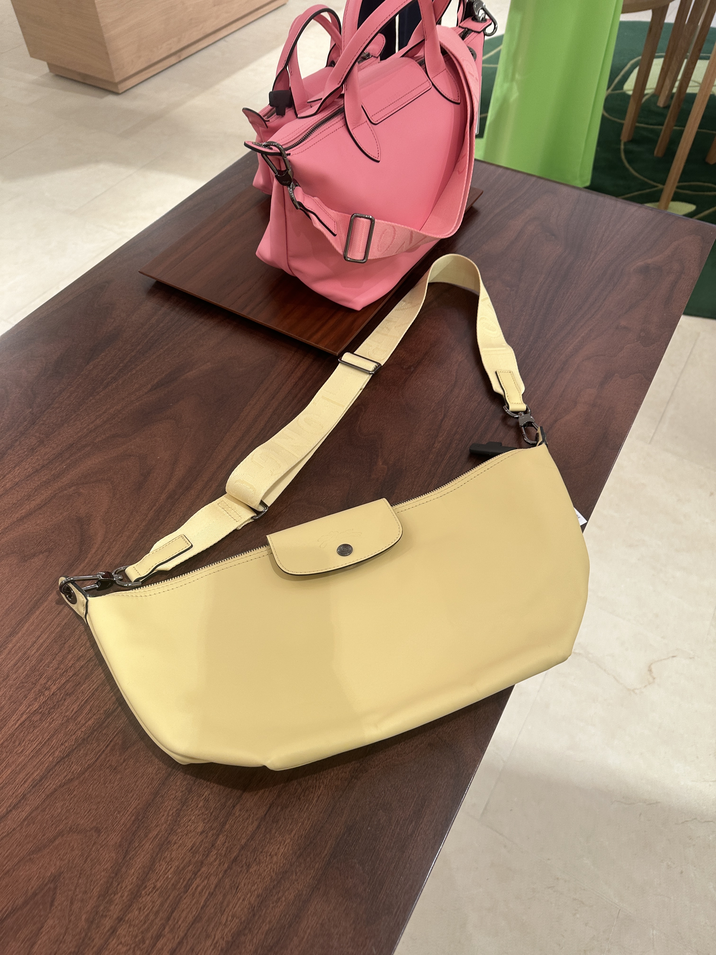Longchamp leather tote bag crossbody yellow 10210