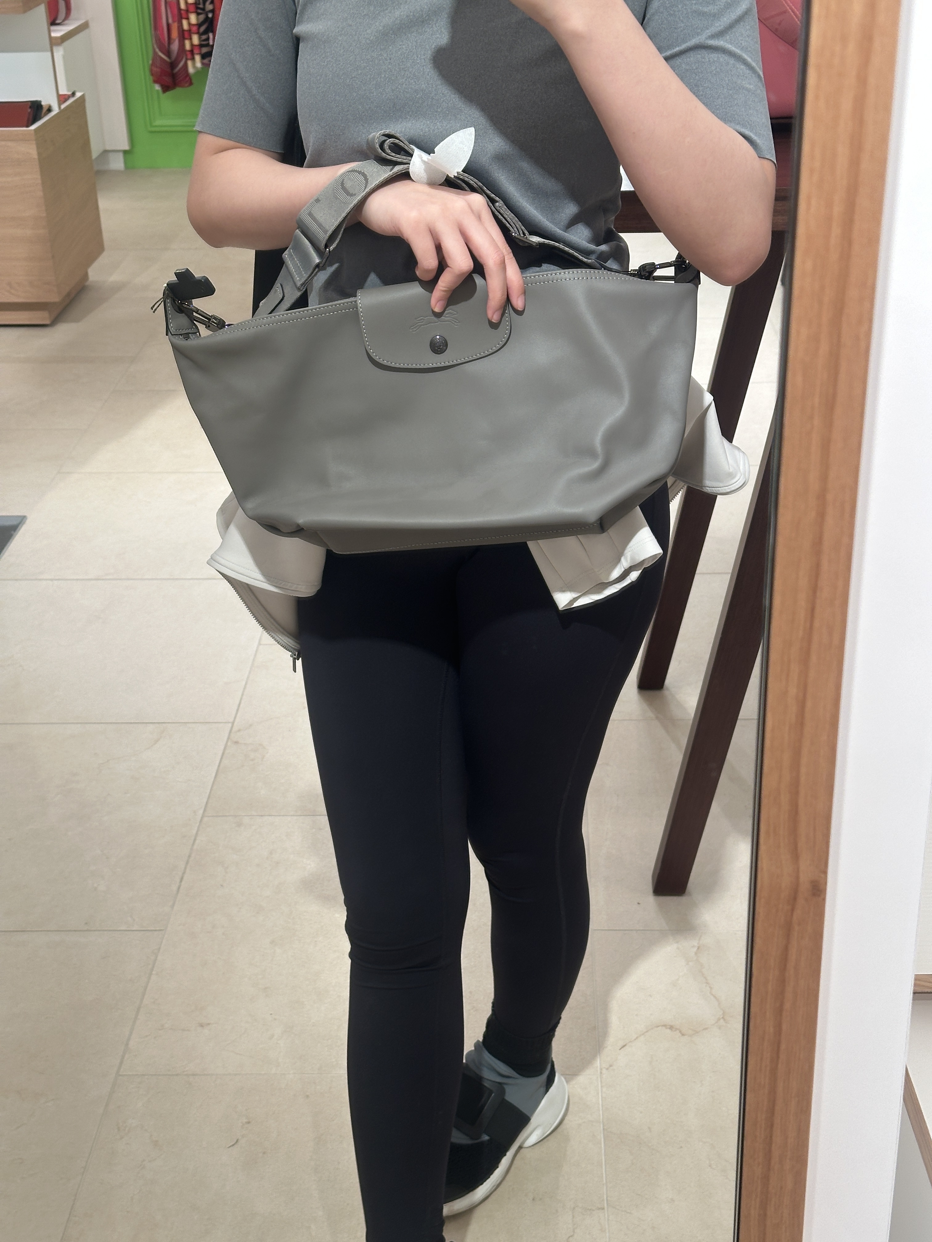 Longchamp leather tote bag crossbody grey 10210