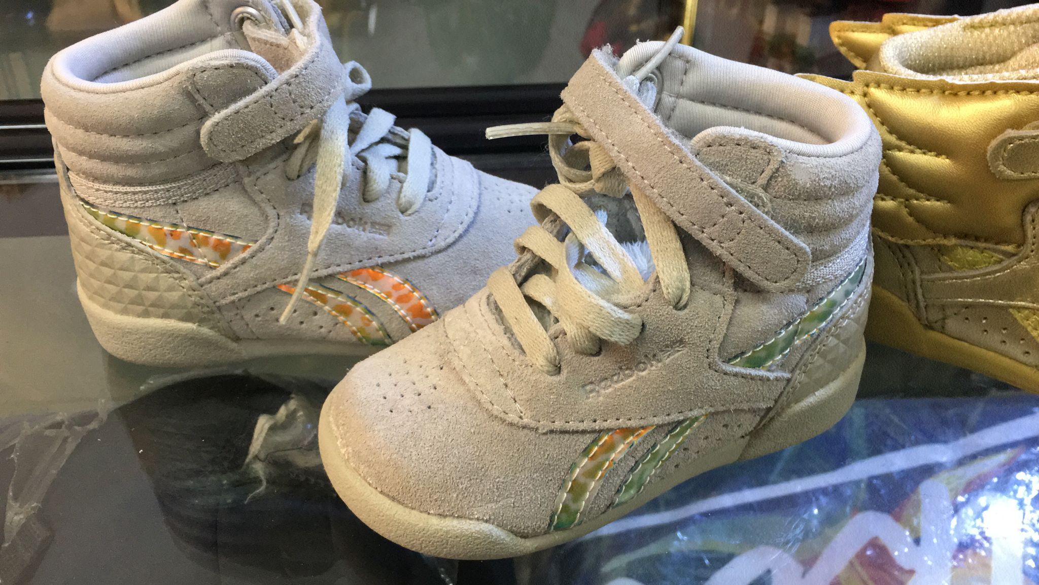 REEBOK KIDS （此為清貨價貨品不設退換） (AT6 685)