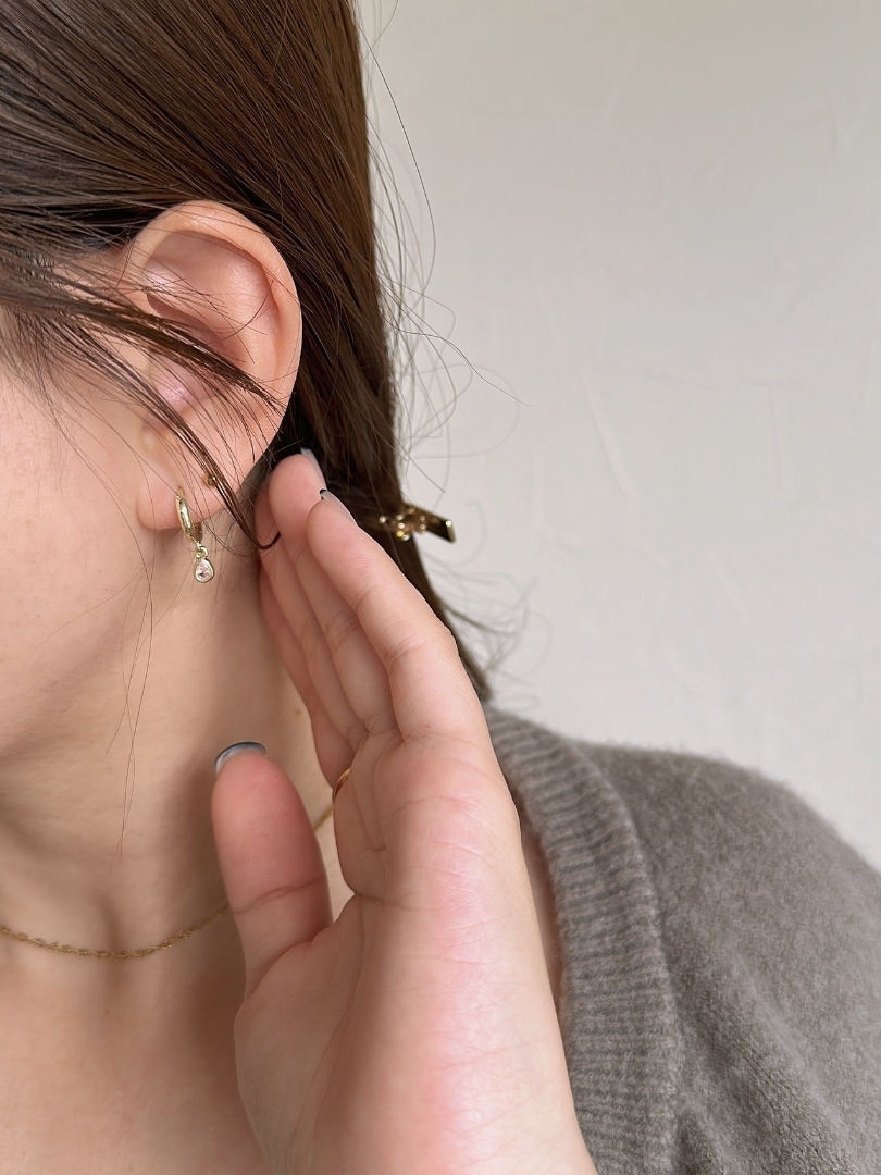 S925 crystal teardrop hoop pierce