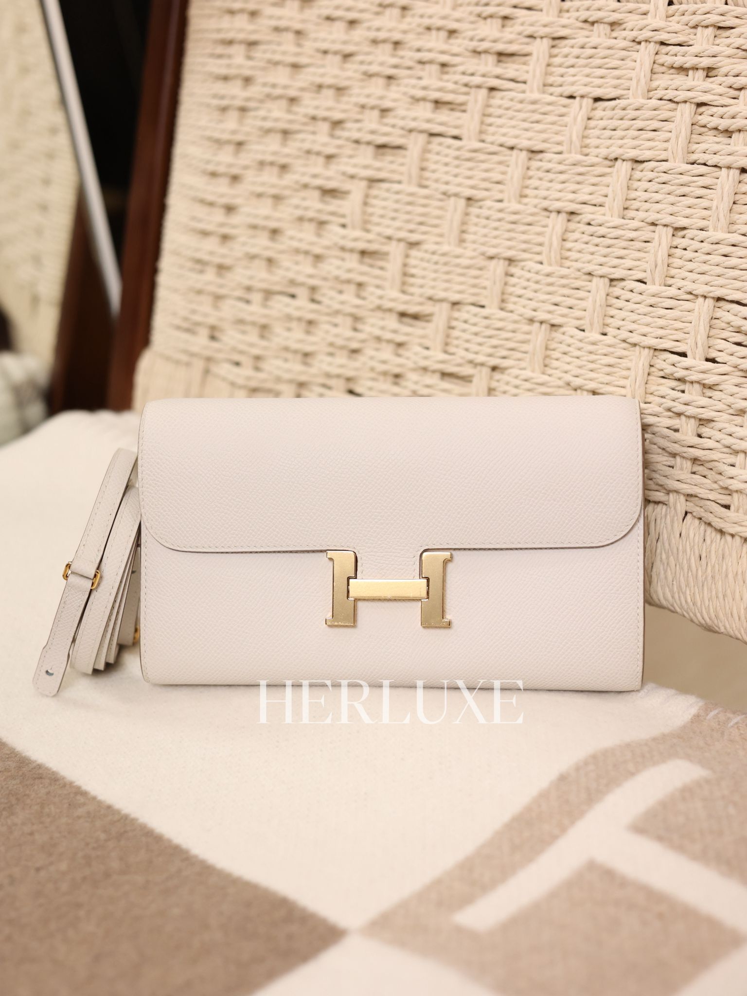 Constance to go M4 gris pale cc epsom W （二手 99% new)