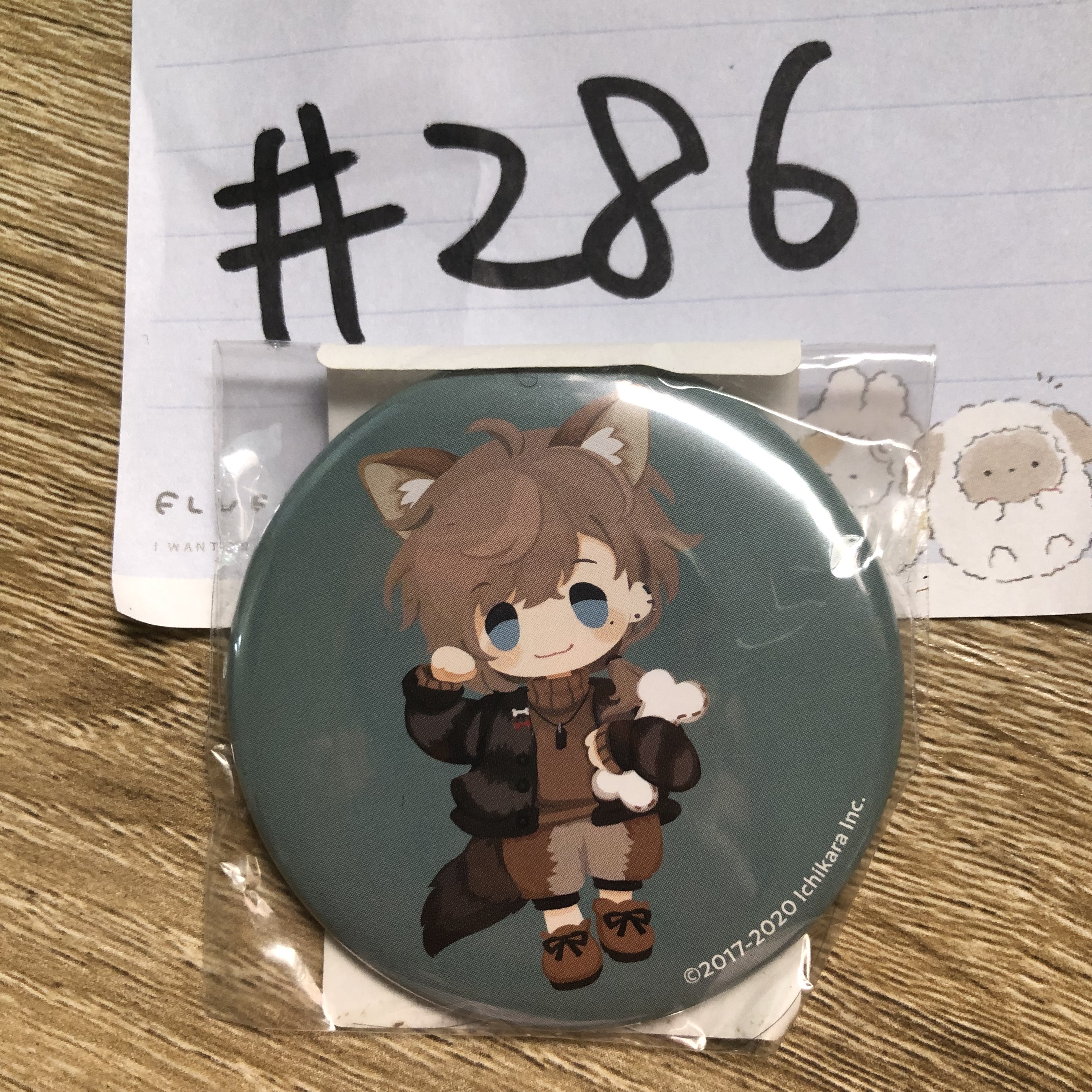 彩虹社 叶 襟章#286