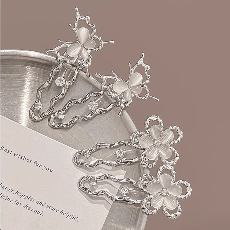 [4 FOR RM10] Silver Cat Eye Elegant Hair Clip