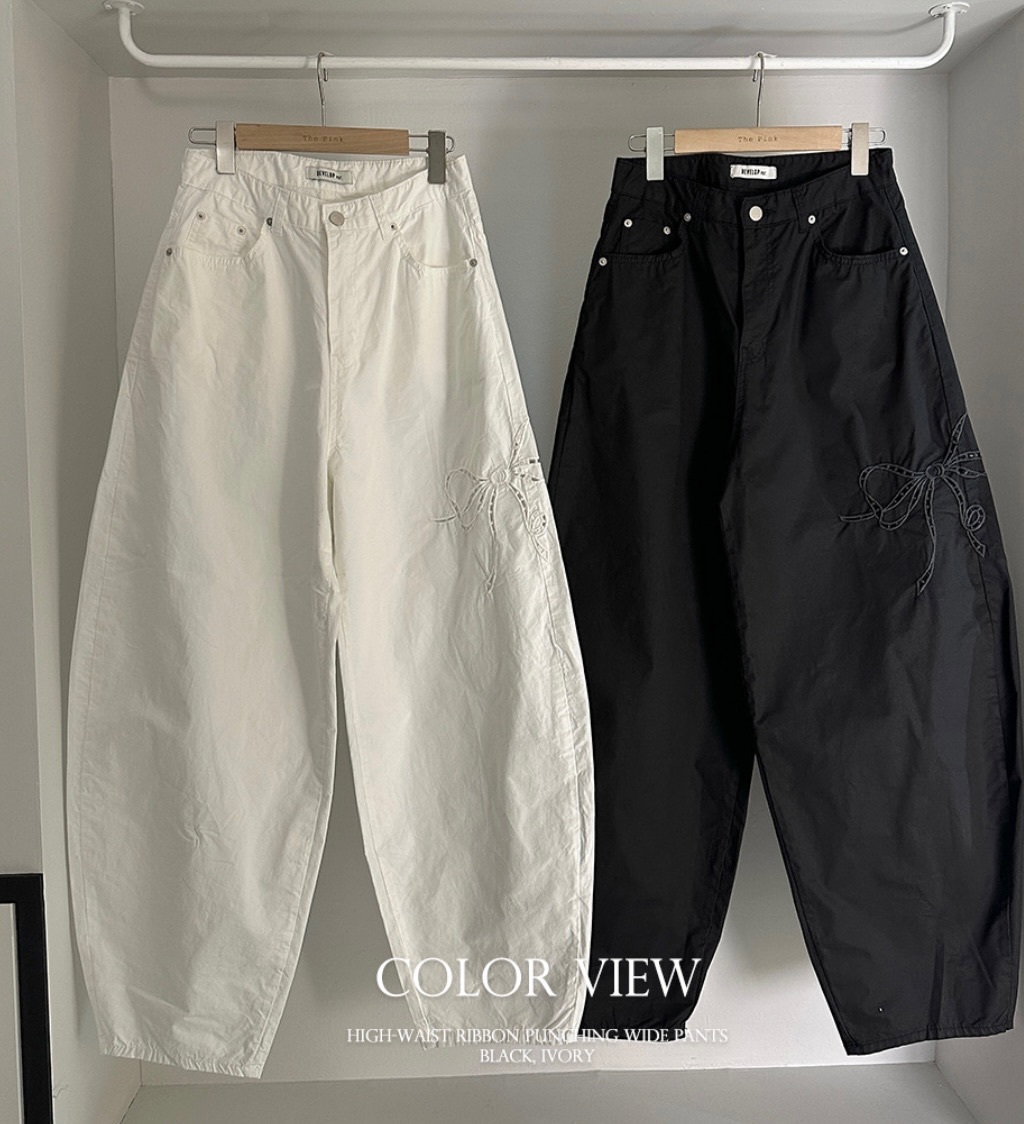 【優惠預訂】韓國蝴蝶結縷空圖案彎刀褲（2色）