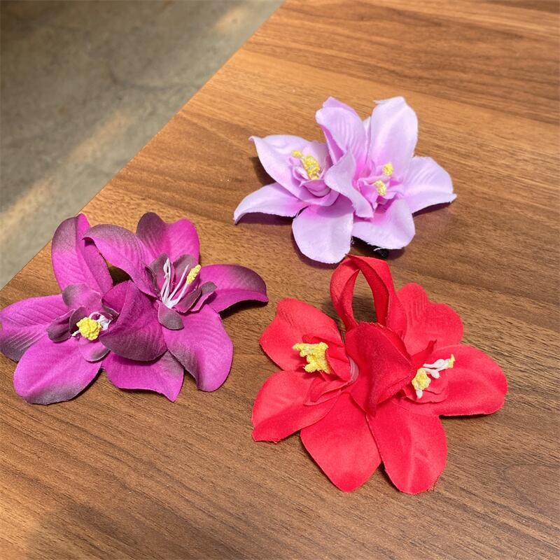 [3 FOR RM10] Vintage Coastal Floral Aesthetic Hair Clip