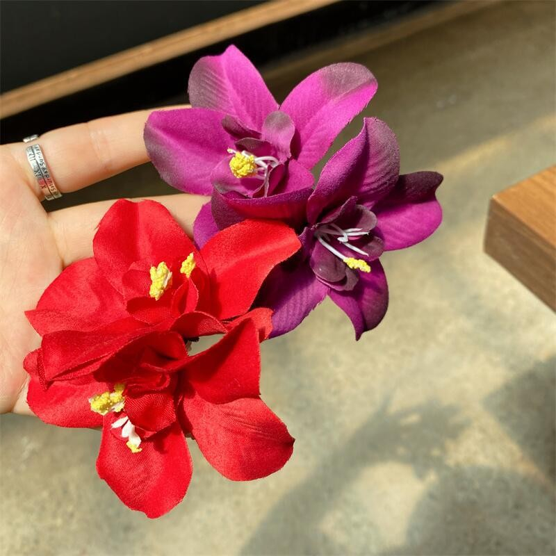 [3 FOR RM10] Vintage Coastal Floral Aesthetic Hair Clip