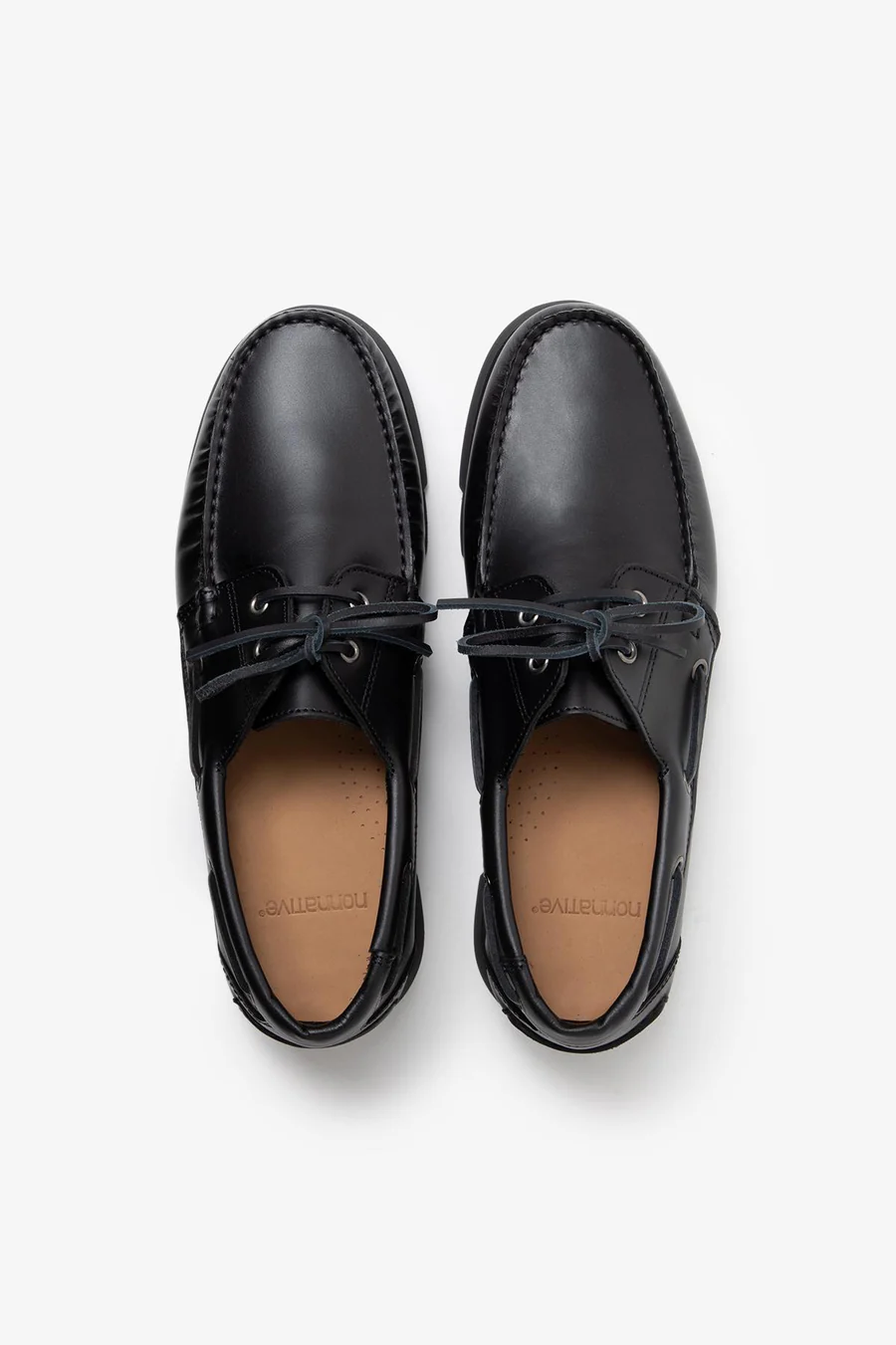 NONNATIVE OFFICER DECK SHOES COW LEATHER (2COL)