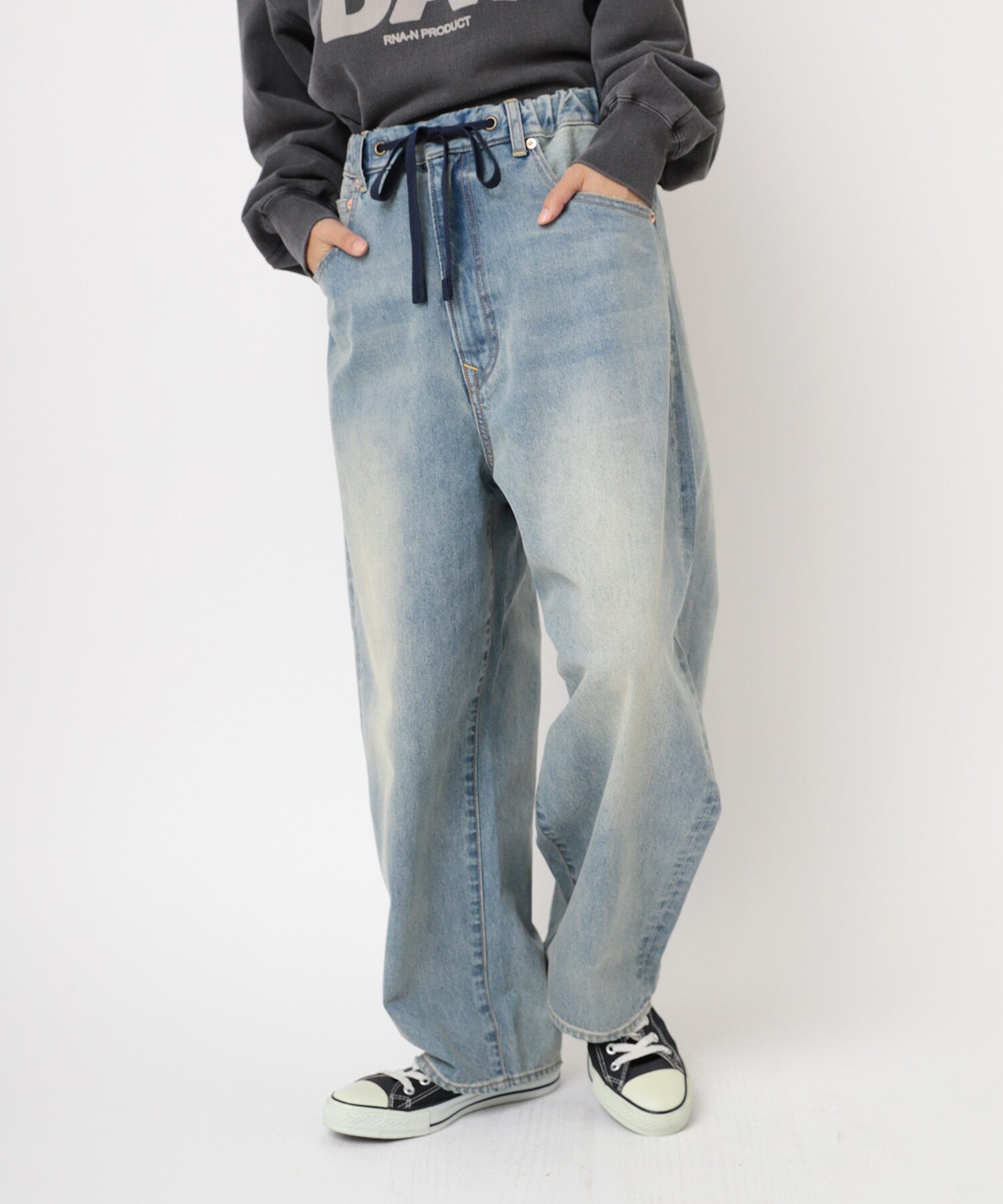 URCH 寬鬆牛仔褲