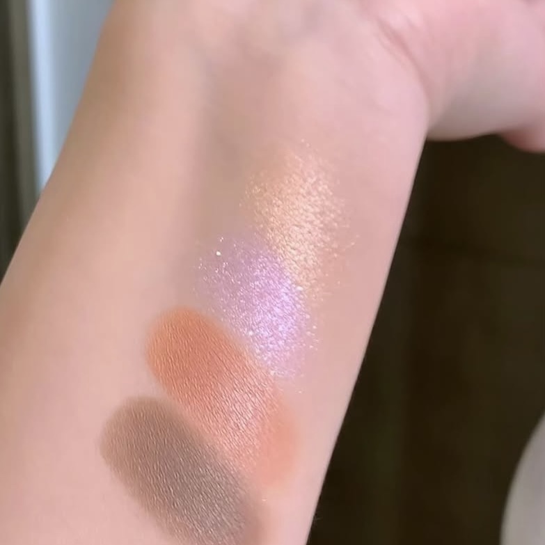 【春日野櫻~浪漫春日氛圍感眼妝🌸】 Nars - 蝴蝶四色眼影盤