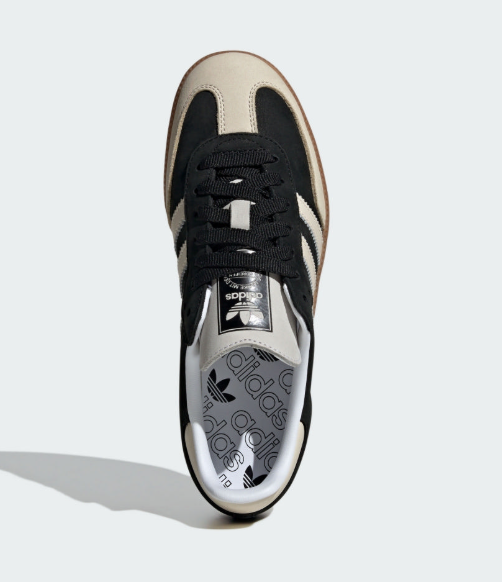 Adidas Samba OG W 女款德訓鞋｜奶油米黑復古休閒潮鞋/復古不敗 × 奶油系穿搭首選 JUN25