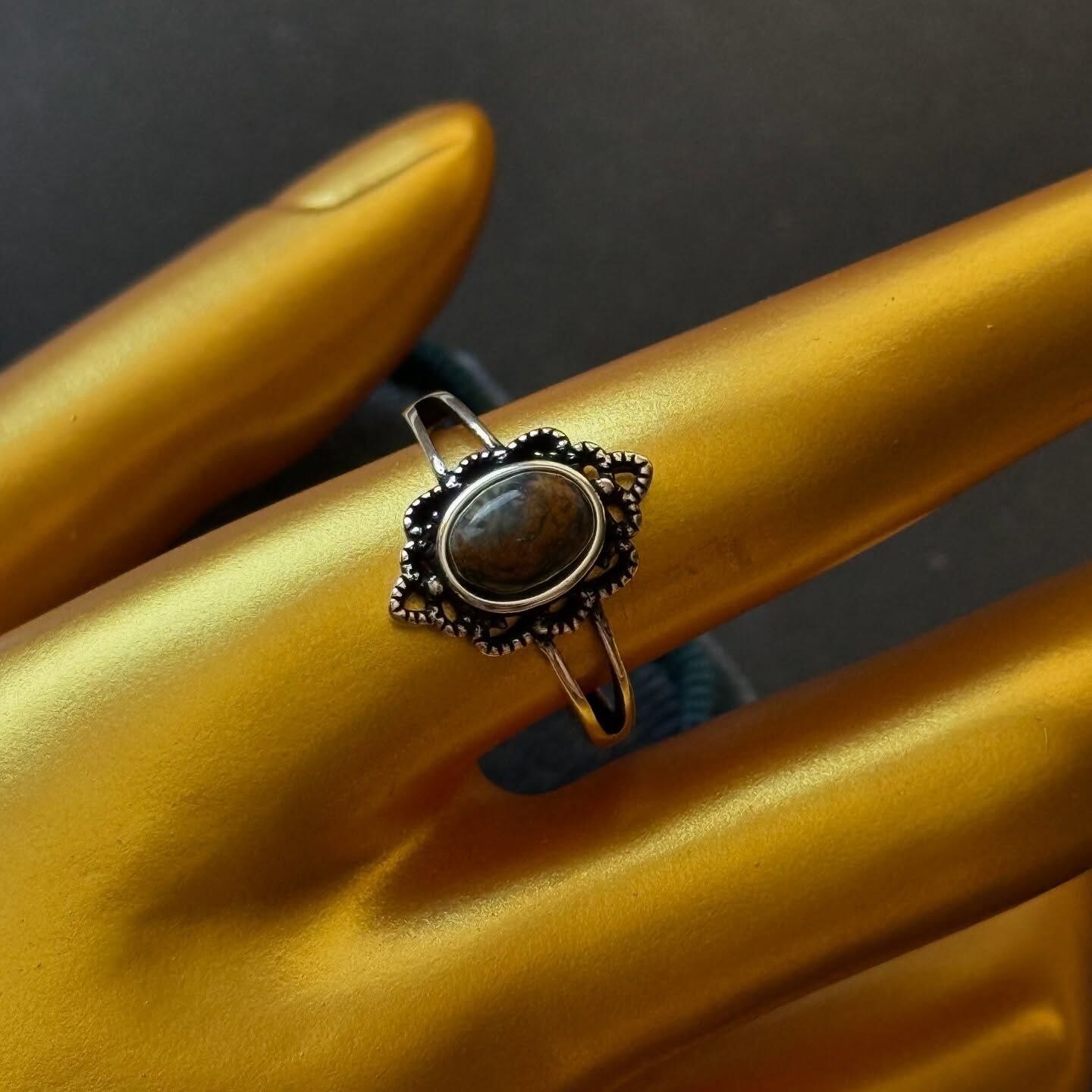 [原石] 彼得石 戒指