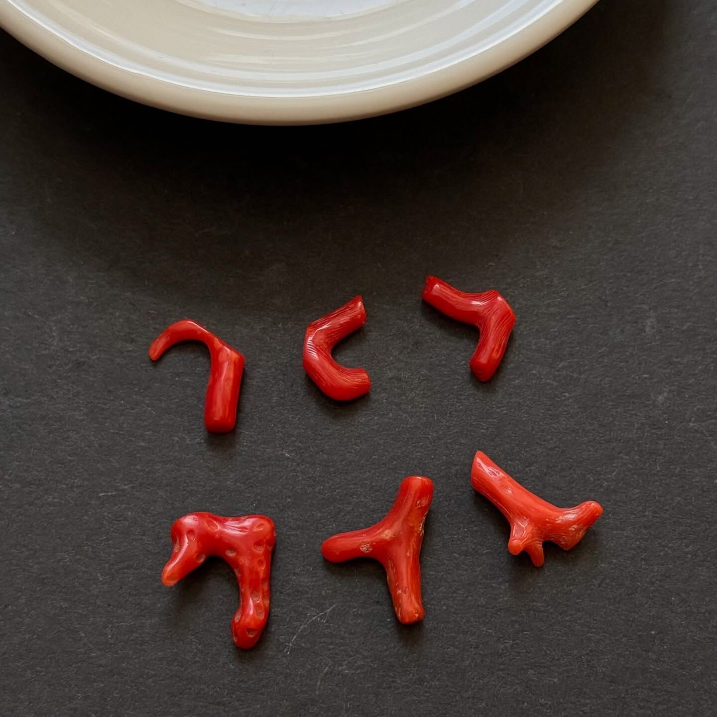 [原石] 紅珊瑚 約 1.5 公分