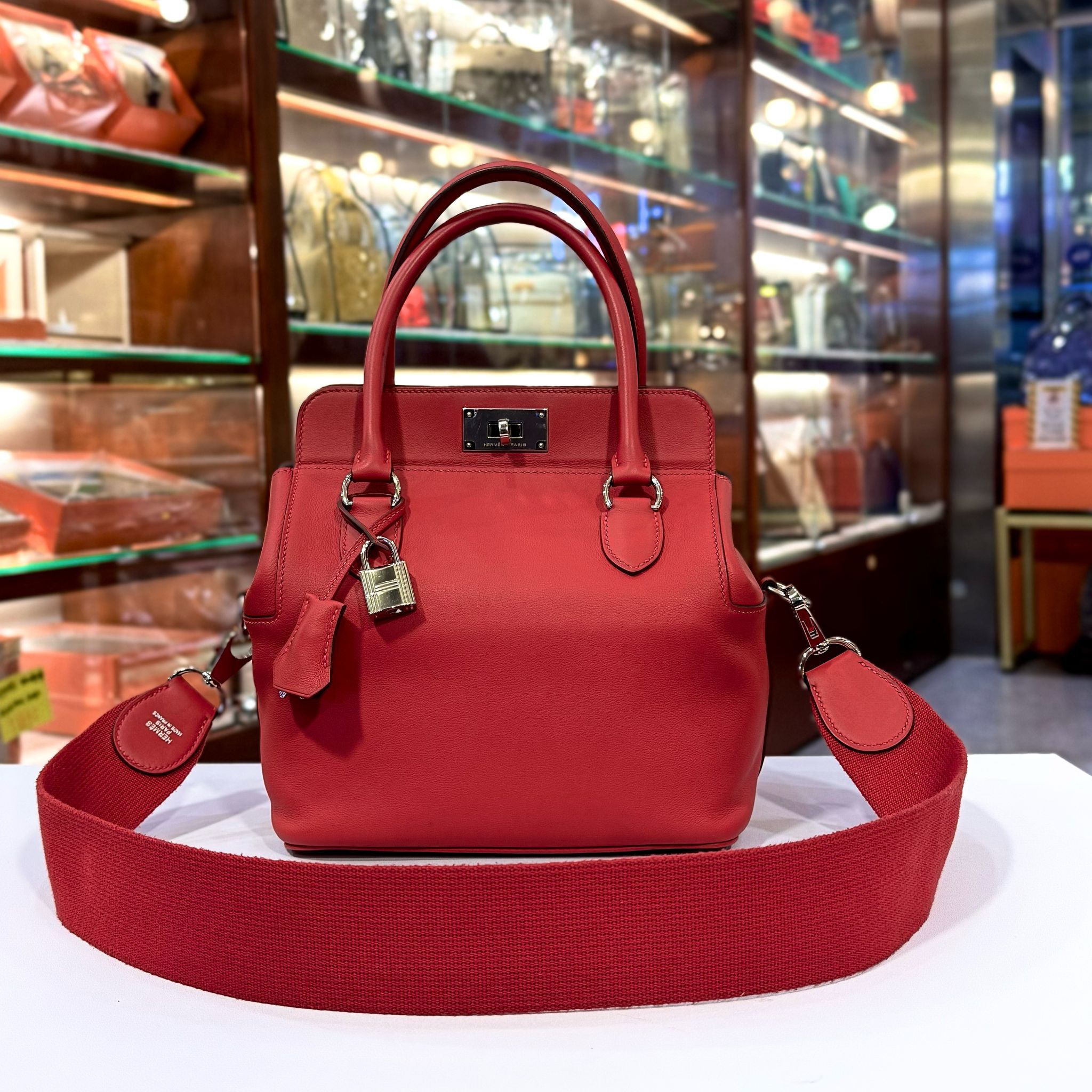 99%NEW二手HERMES TOOLBOX 20 T刻 5E硃砂紅 EVERCOLOR皮/銀扣 #牛奶包 #香榭站正品