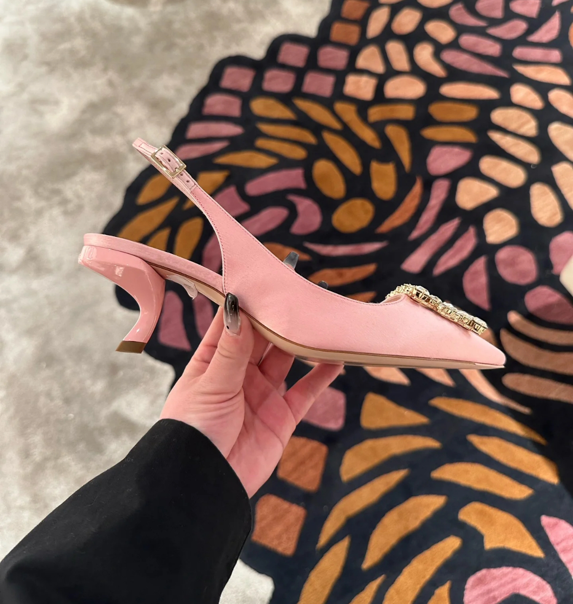 Roger Vivier RV virgule strass satin slingback heels pink