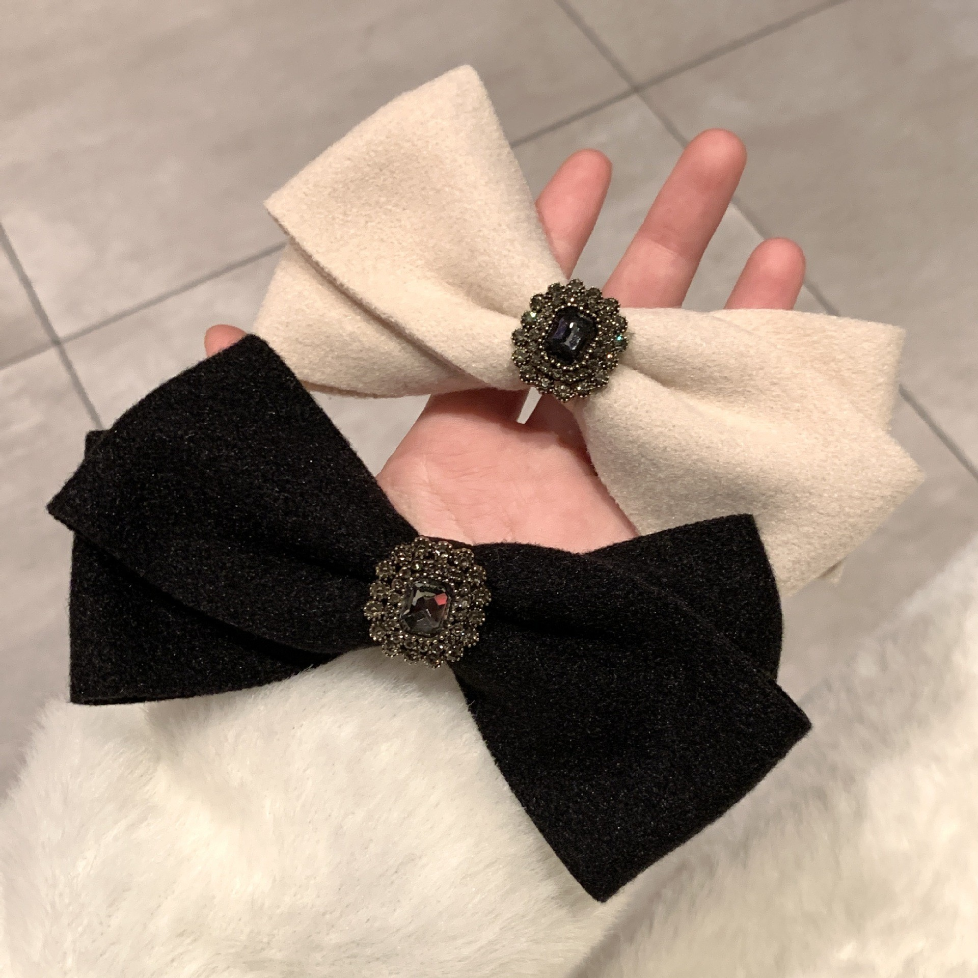 [3 FOR RM10] Woolen Bow Spring Clip
