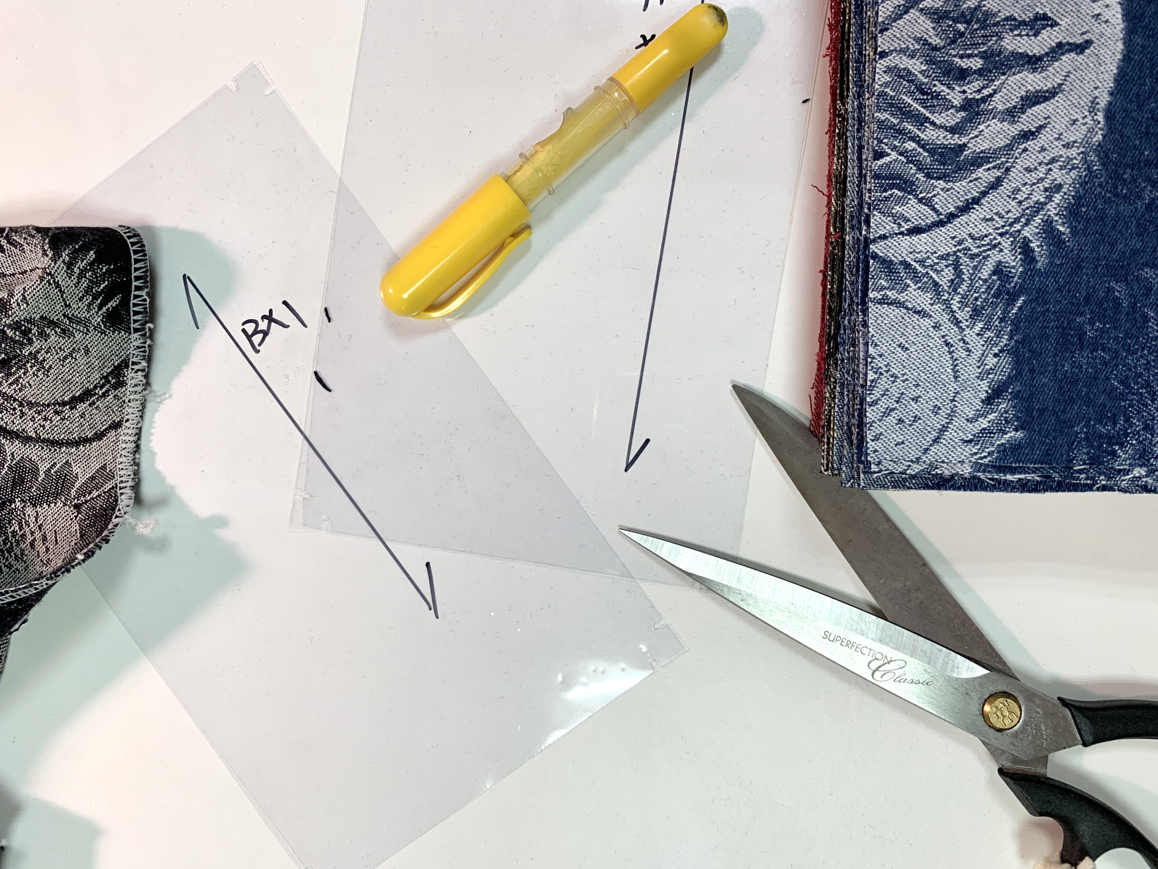 龍年企劃紅包收納袋大貨製作