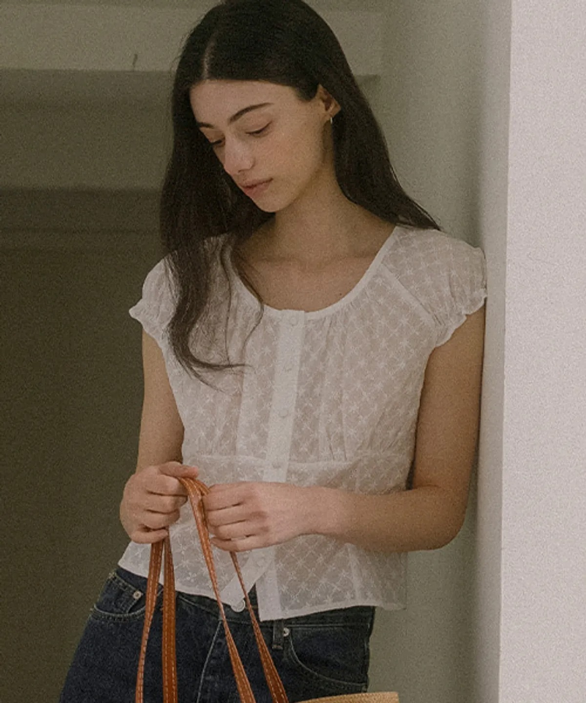 TILLIDIE Shirring U-Neck Blouse