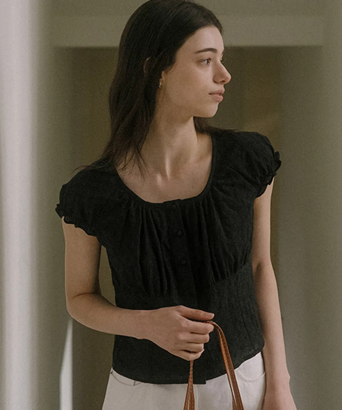 TILLIDIE Shirring U-Neck Blouse