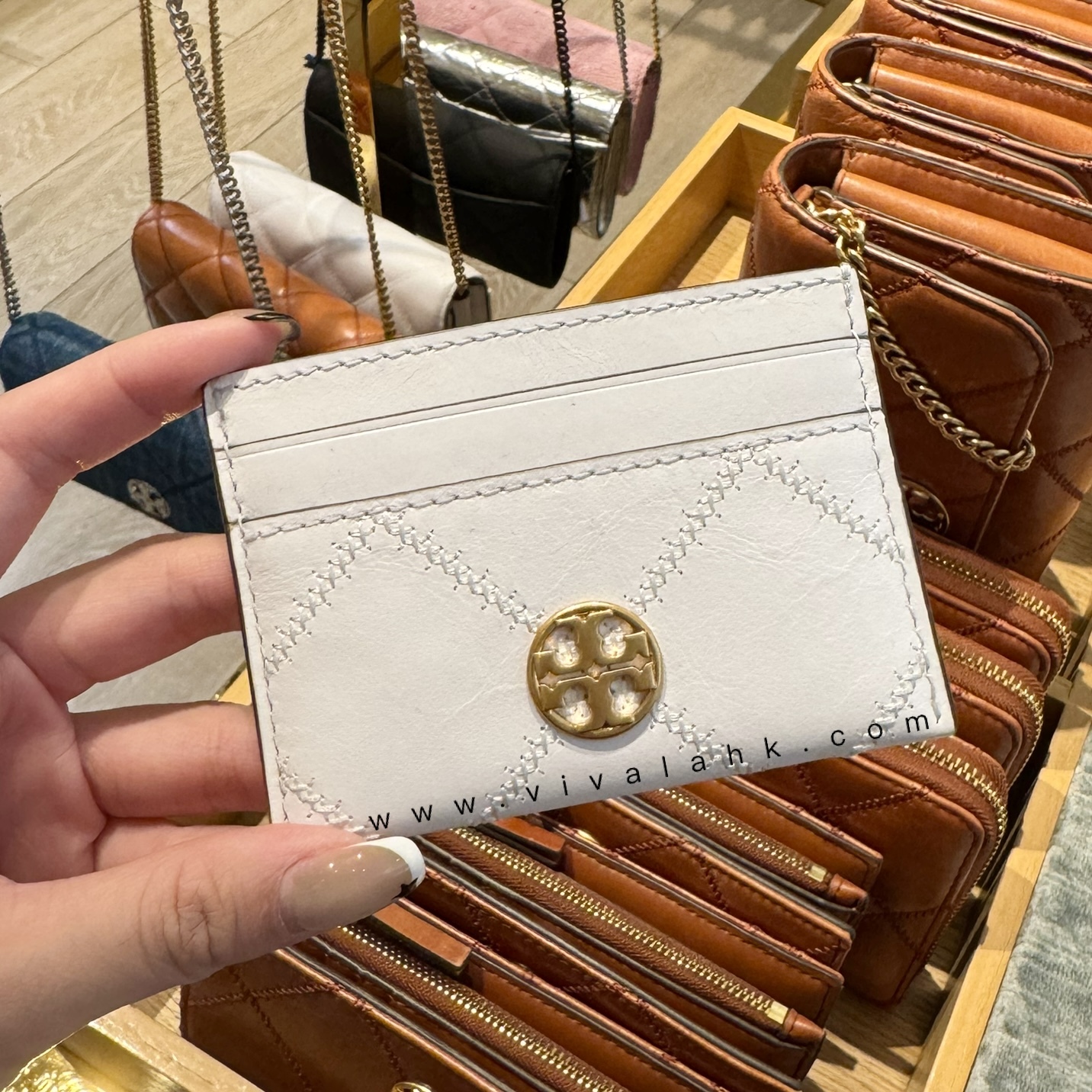 Tory Burch - Willa 薄卡套 (油蠟牛皮) (171545)