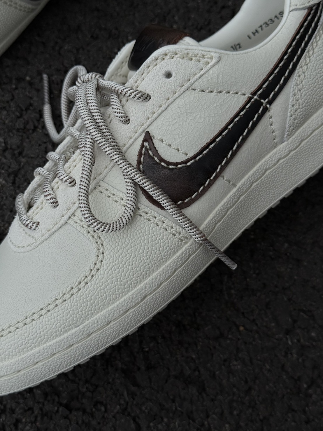 NIKE FIELD GENERAL 縫線米棕