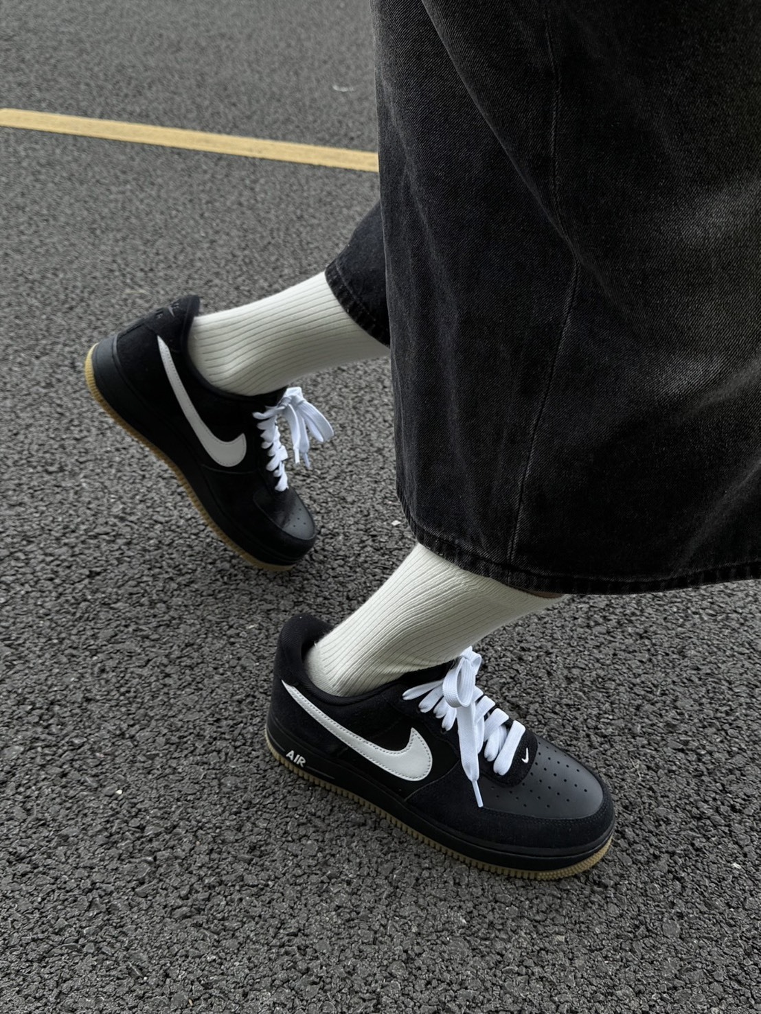 Nike Air Force 1 Low "BLACK GUM" 黑生膠 男鞋