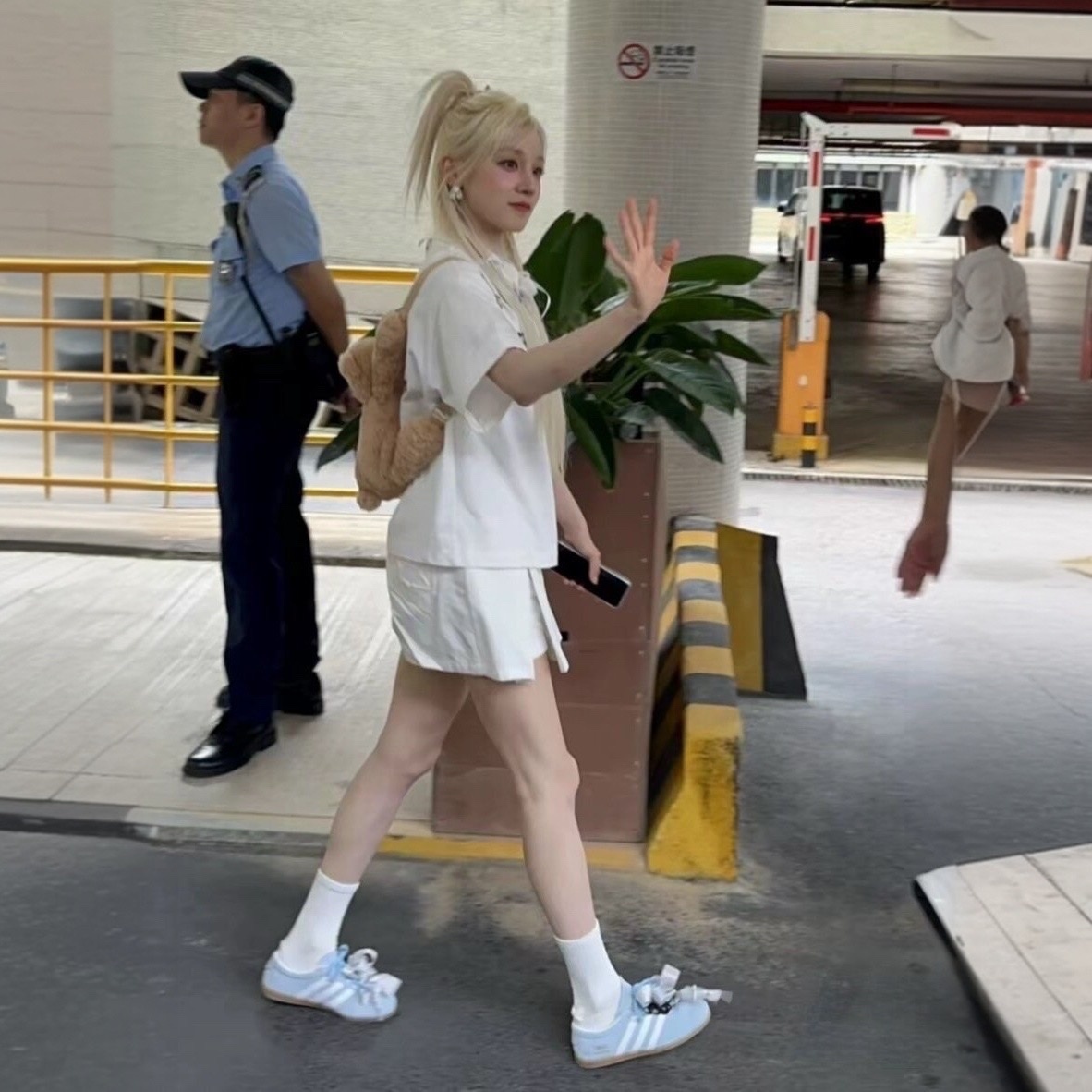 宋雨琦同款 adidas Originals Gazelle Indoor W w grau 德訓鞋 女鞋  JQ7008 JQ7009