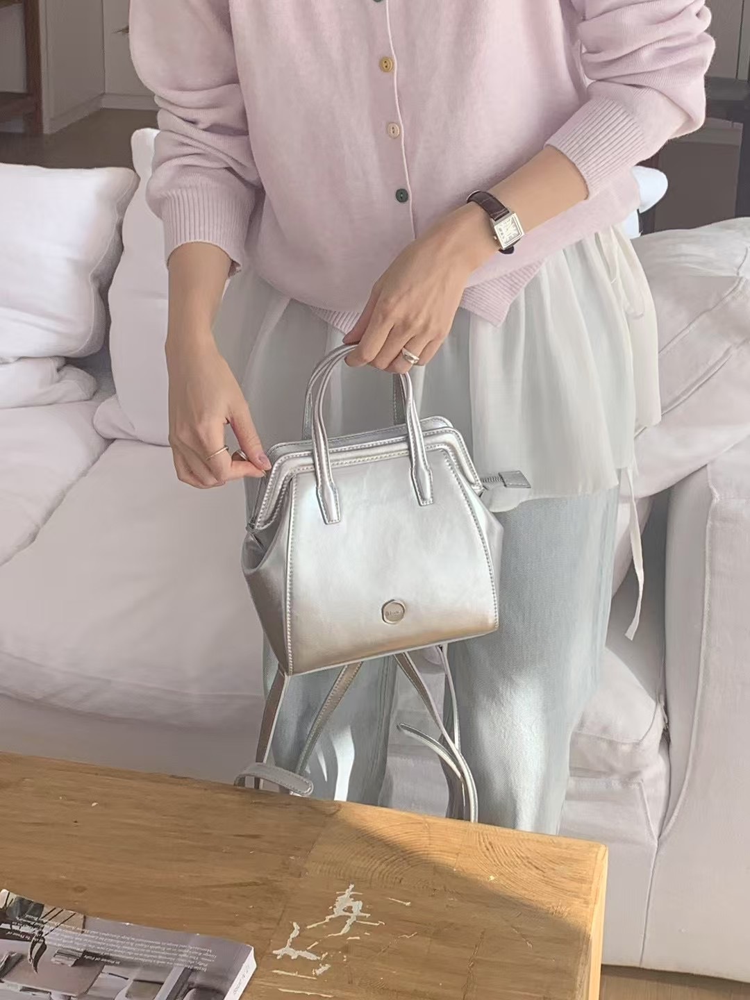 正韓𝜗𝜚銀光時刻盒子