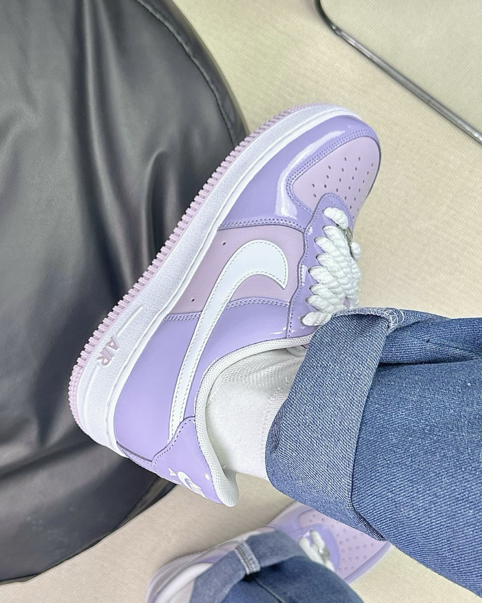 Nike Air Force 1 Low "Hydrangeas" 淺粉紫 漆皮 麻繩鞋帶 鐵牌 復活節 低筒休閒鞋