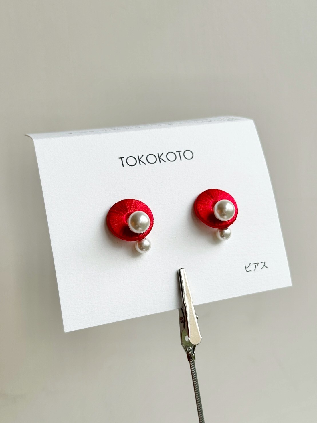 [TOKOKOTO] 刺繡小圓舞珍珠耳環 | 嫣紅 | 耳針 | NO.113