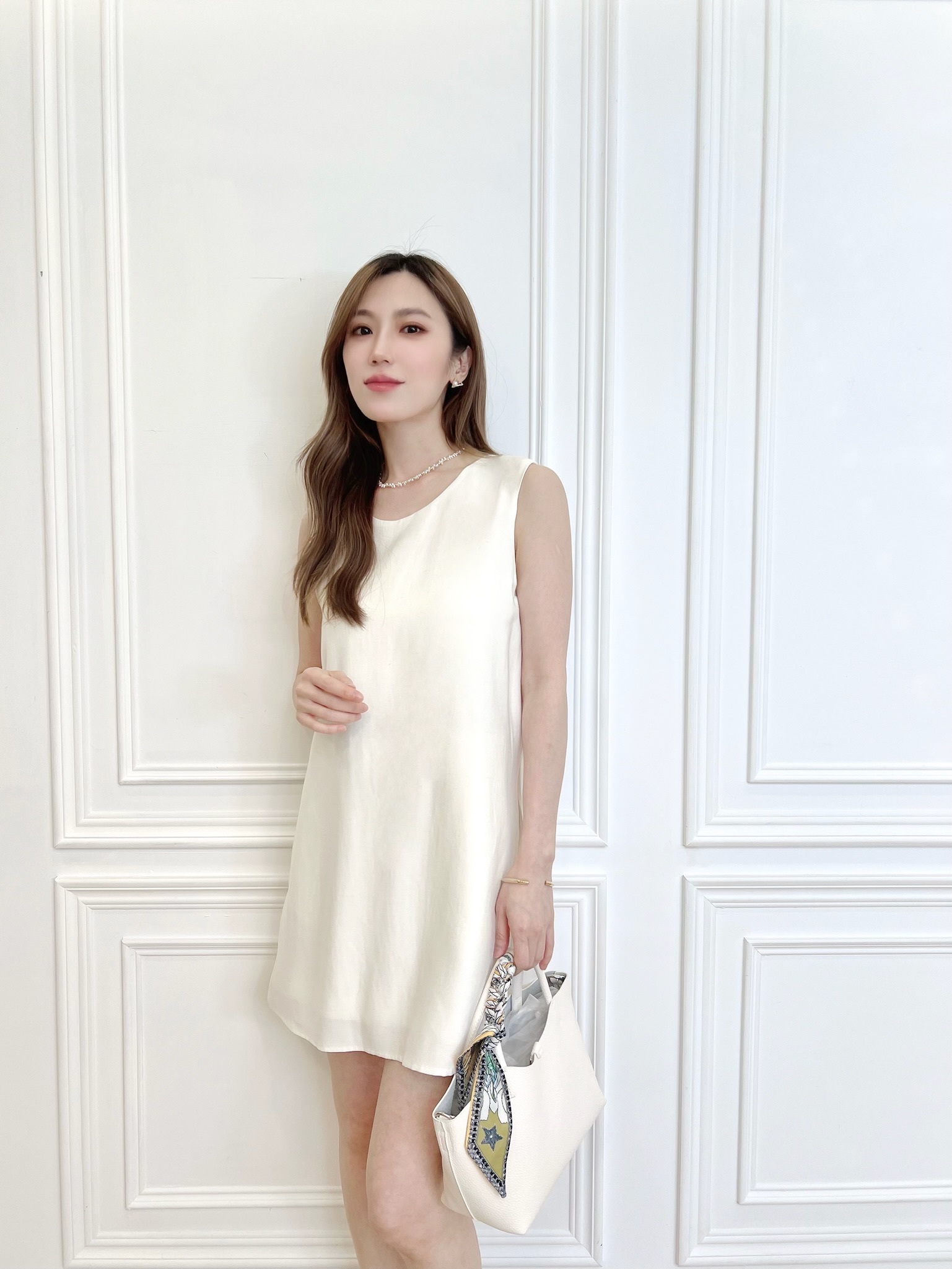 兩面穿光澤挺版背心洋裝