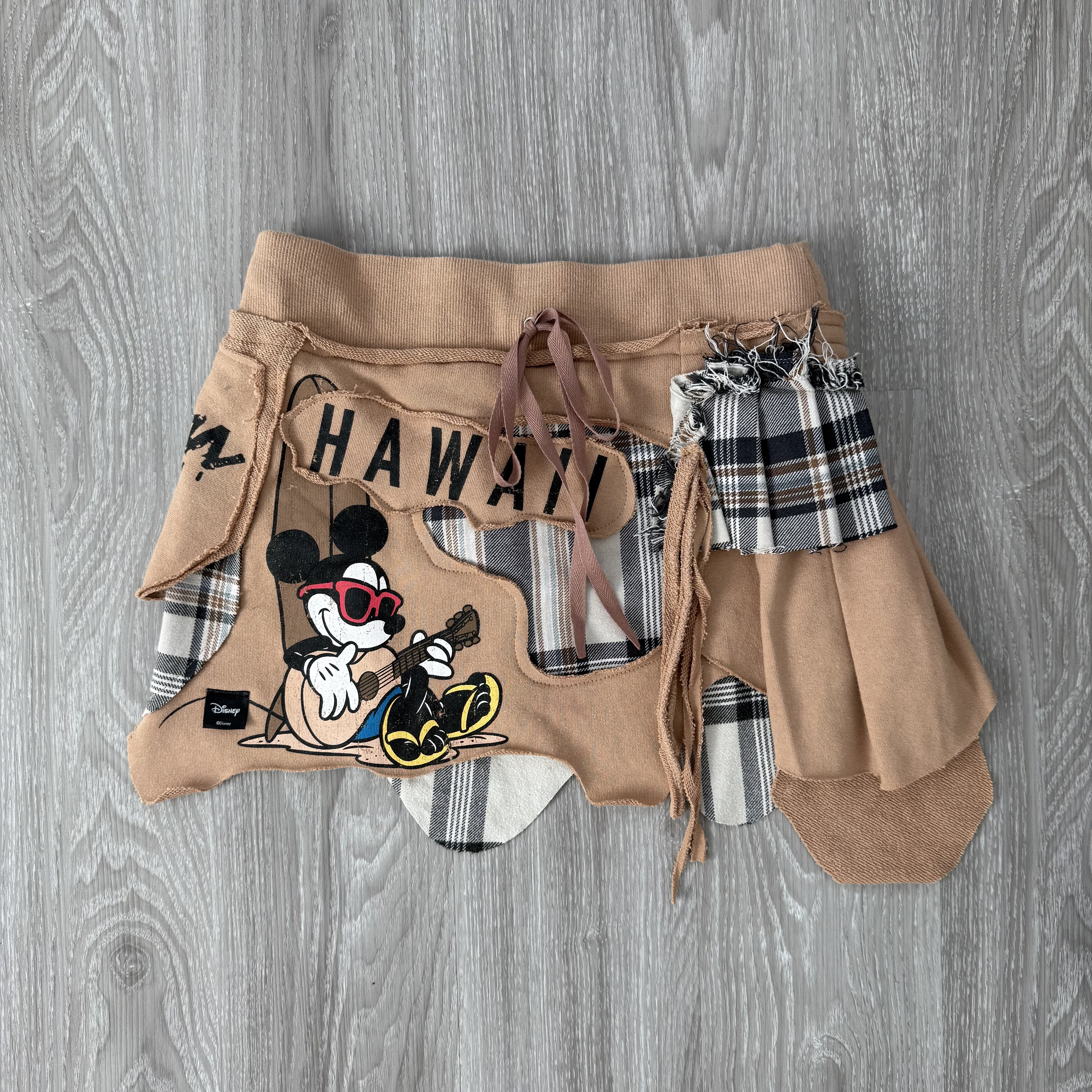 【現貨】泰國Remake米奇波浪邊併格仔布短裙