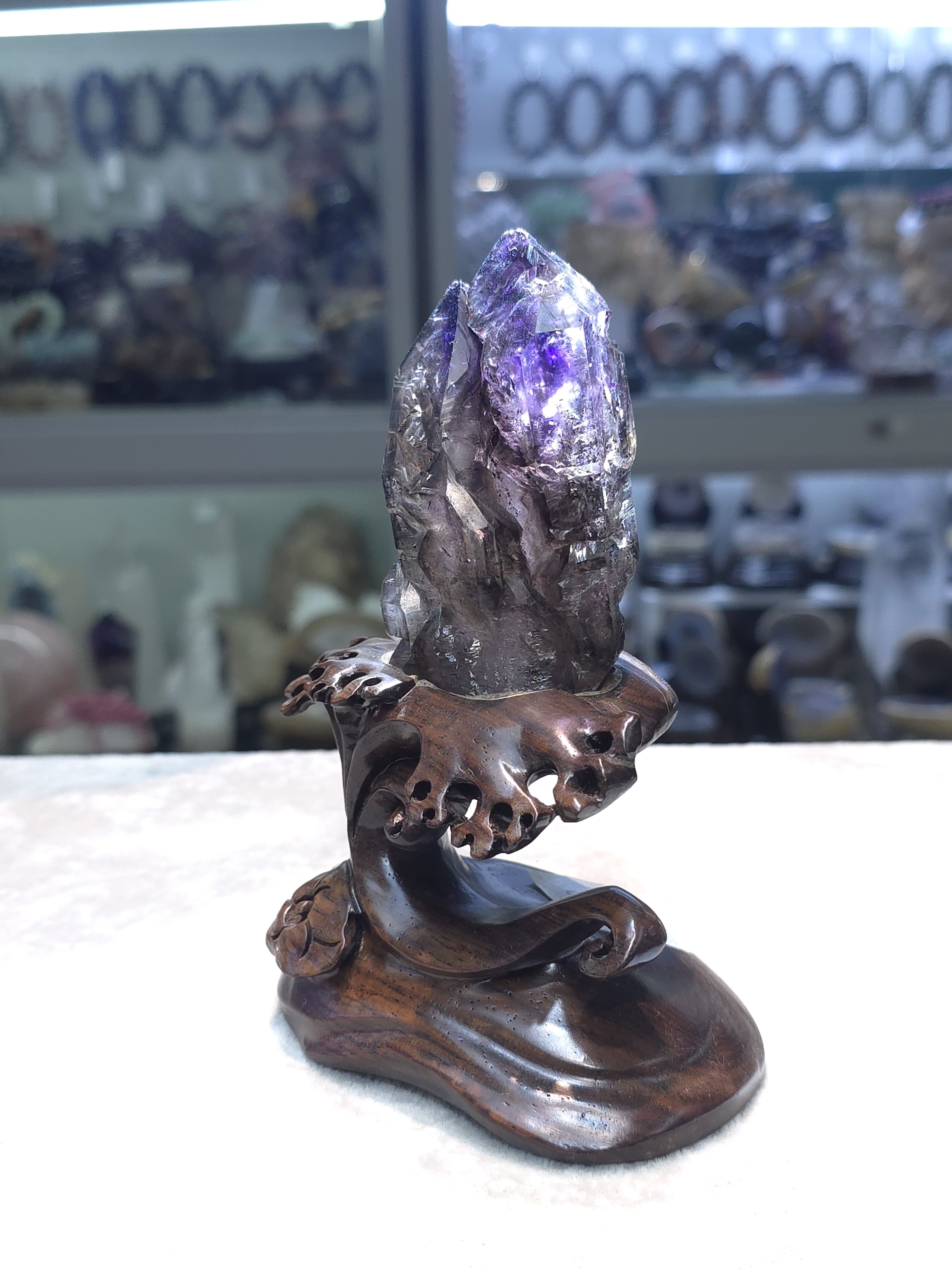 天然石 原石 瑪瑙100%天然瑙　手工雕刻龍　稀有紫色 置物 時代物 收藏級💜 天然超級七原石連雕刻檀木座