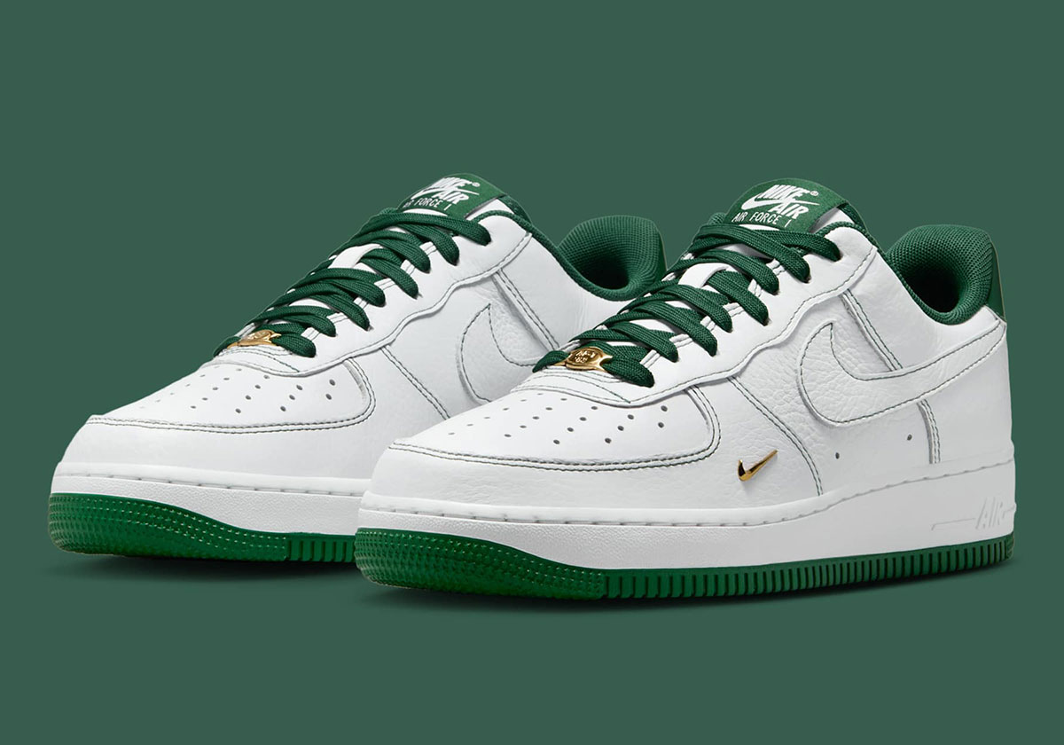 【預訂】NIKE AIR FORCE 1 07 "小金剔"白綠-WOMEN