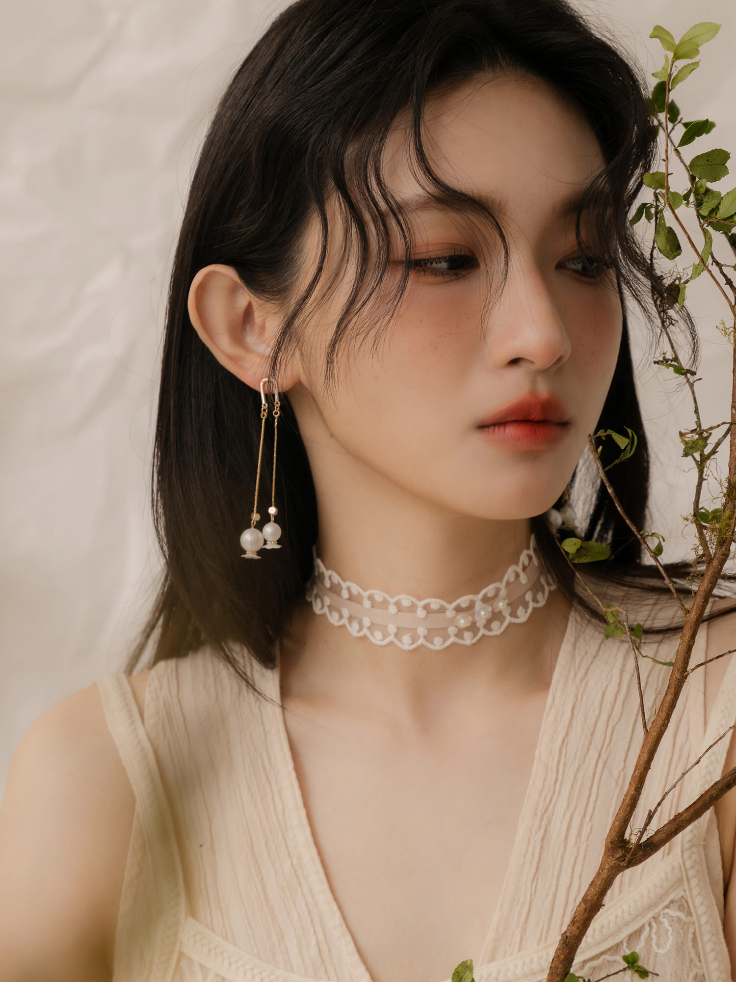 小島日記。MUCHAT手作14+18KGP幾何珍珠小花純銀針耳環