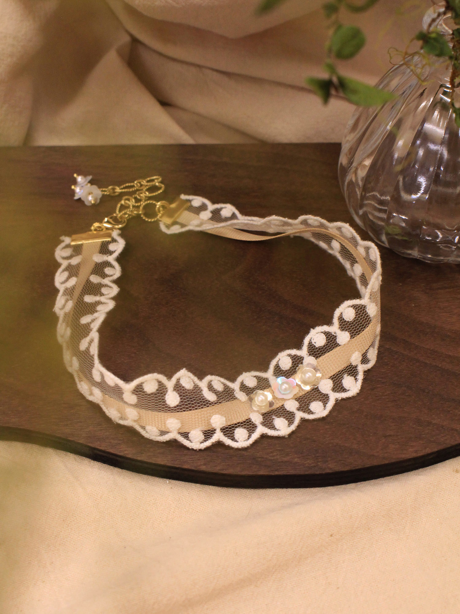 小島日記。MUCHAT手作14+18KGP刺繡蕾絲小花項鍊