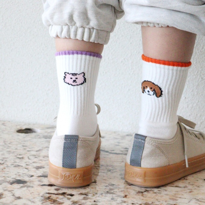 躲在腳後跟的喵汪襪2入組