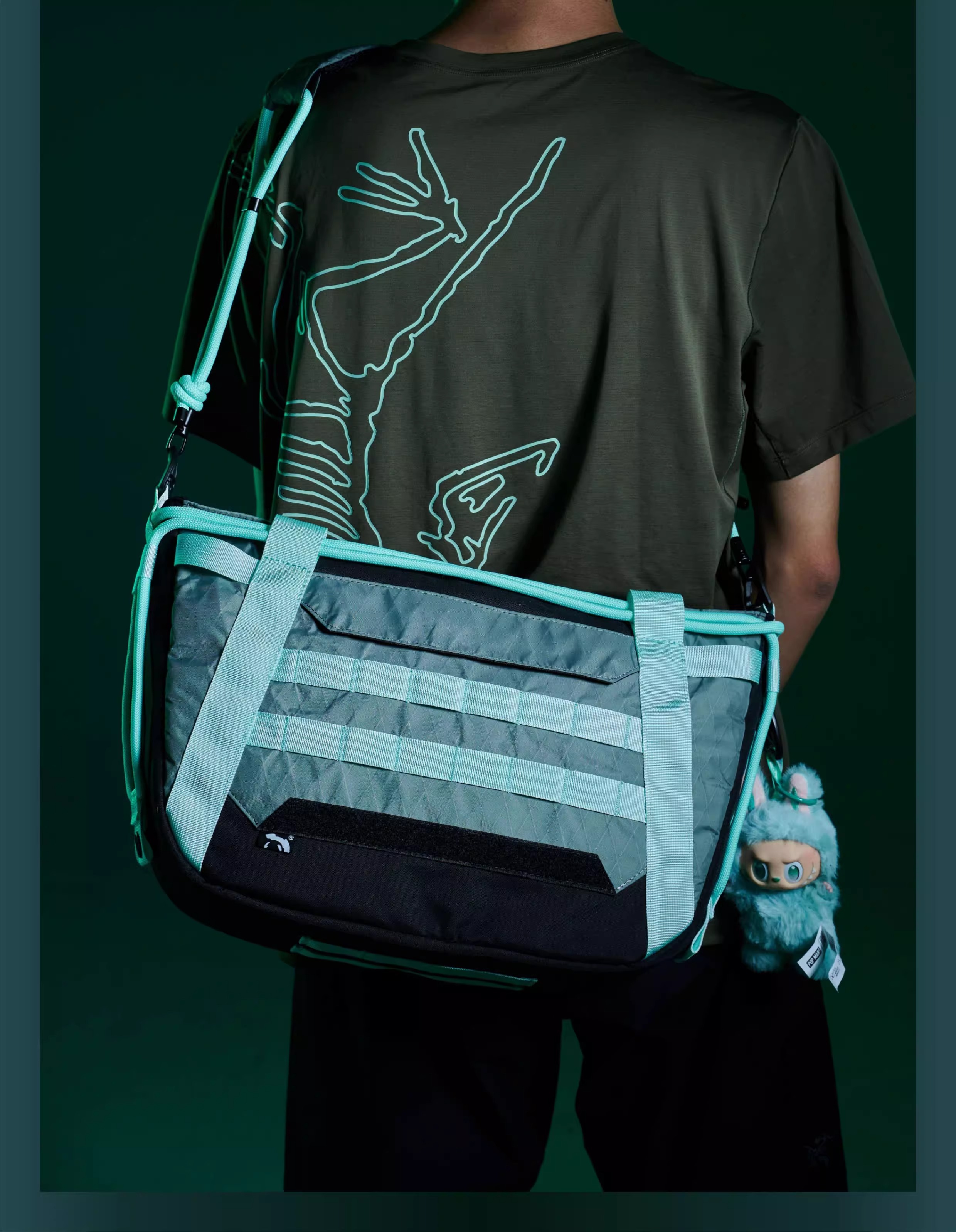 【超頻漫遊】XL-02 「鏈噪」抽繩托特包