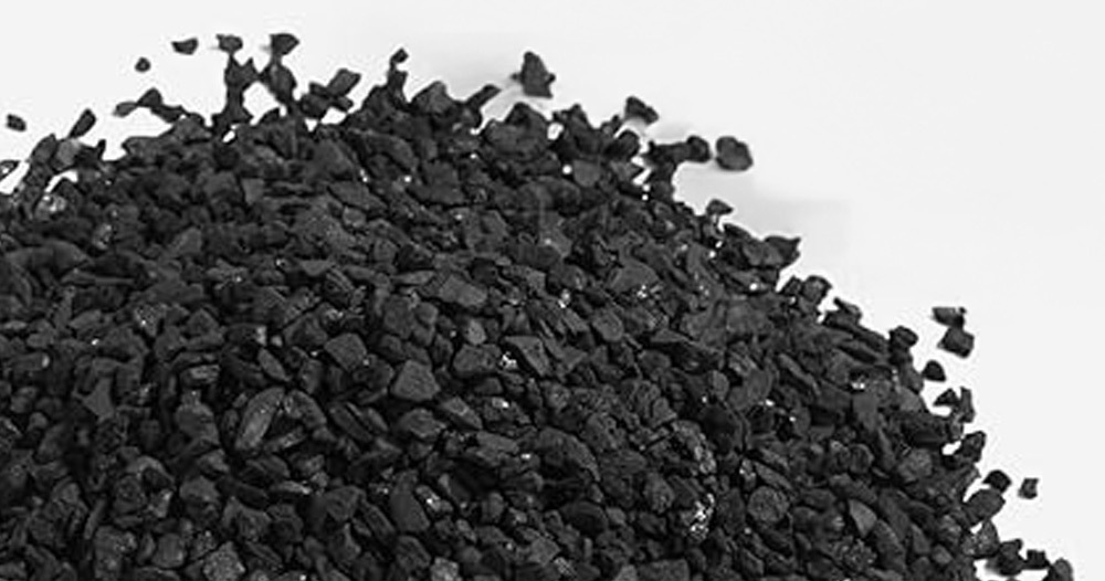 這款特級活性碳擁有超強吸附能力，當魚缸水質突然惡化時，能快速截留髒汙、去除黃水，讓混濁的魚缸在一天內恢復清澈透明