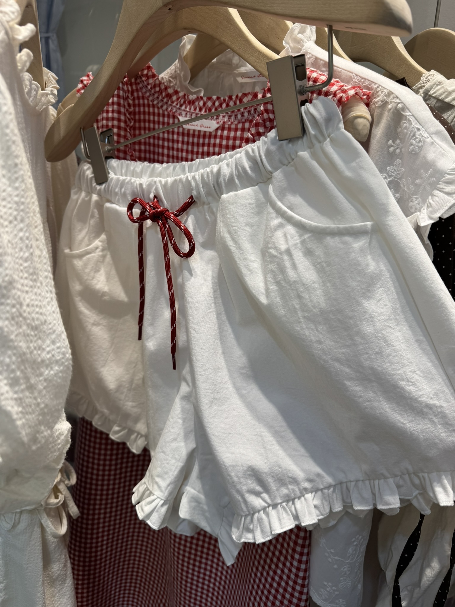 K55 棉質挺版花邊短褲 (綠/白/深藍)