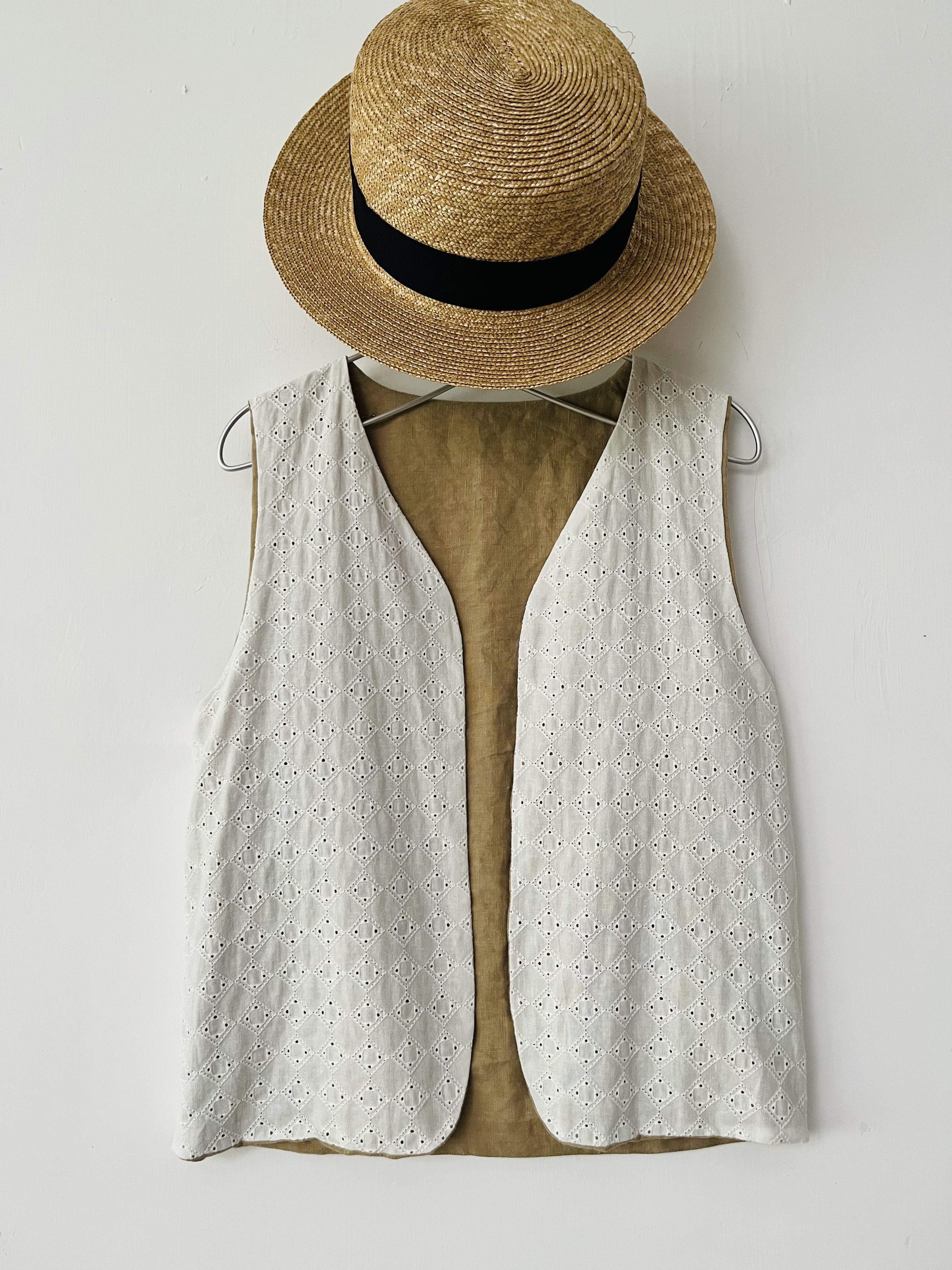 日本製白色刺繡背心外套