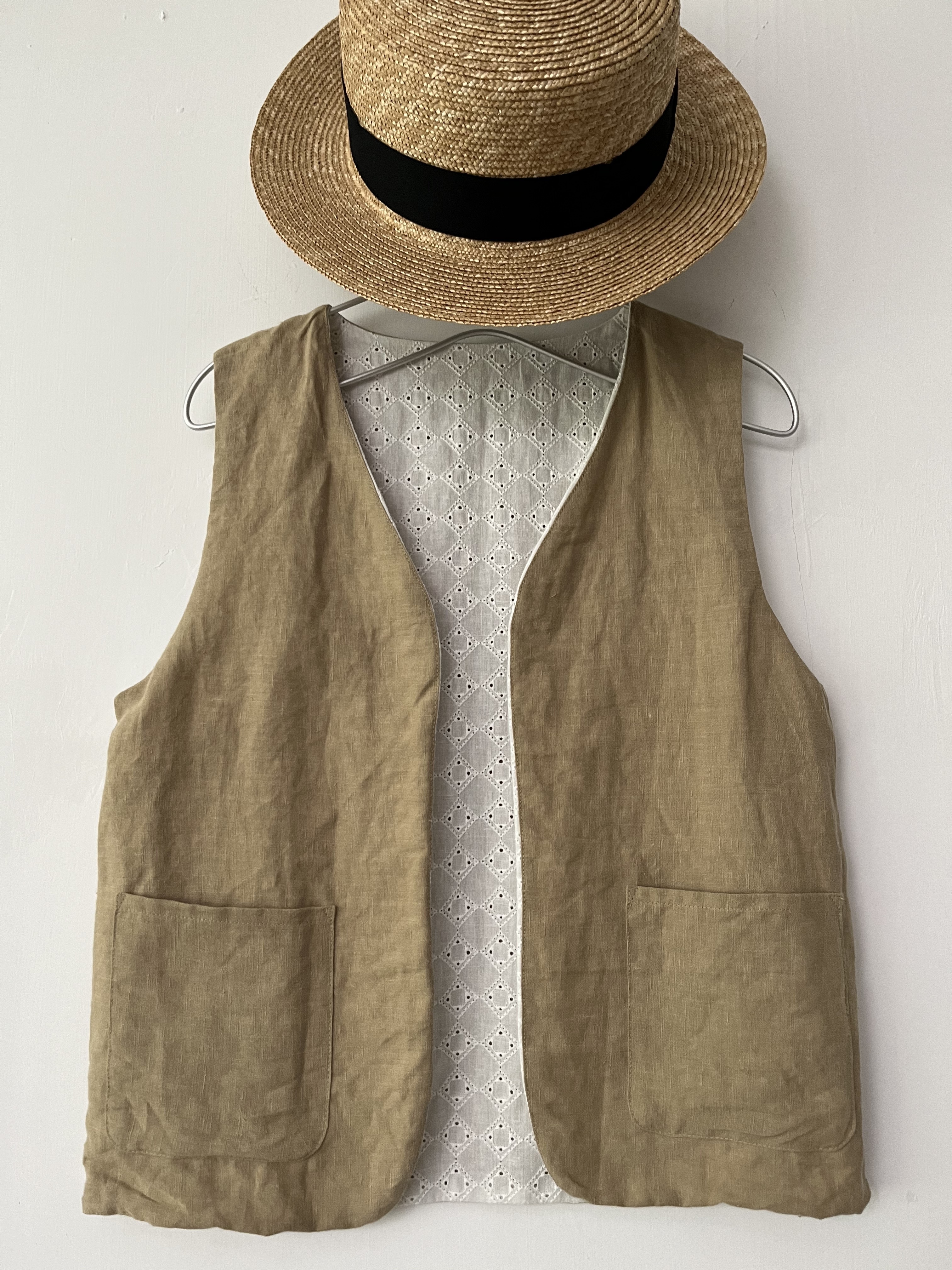 日本製白色刺繡背心外套