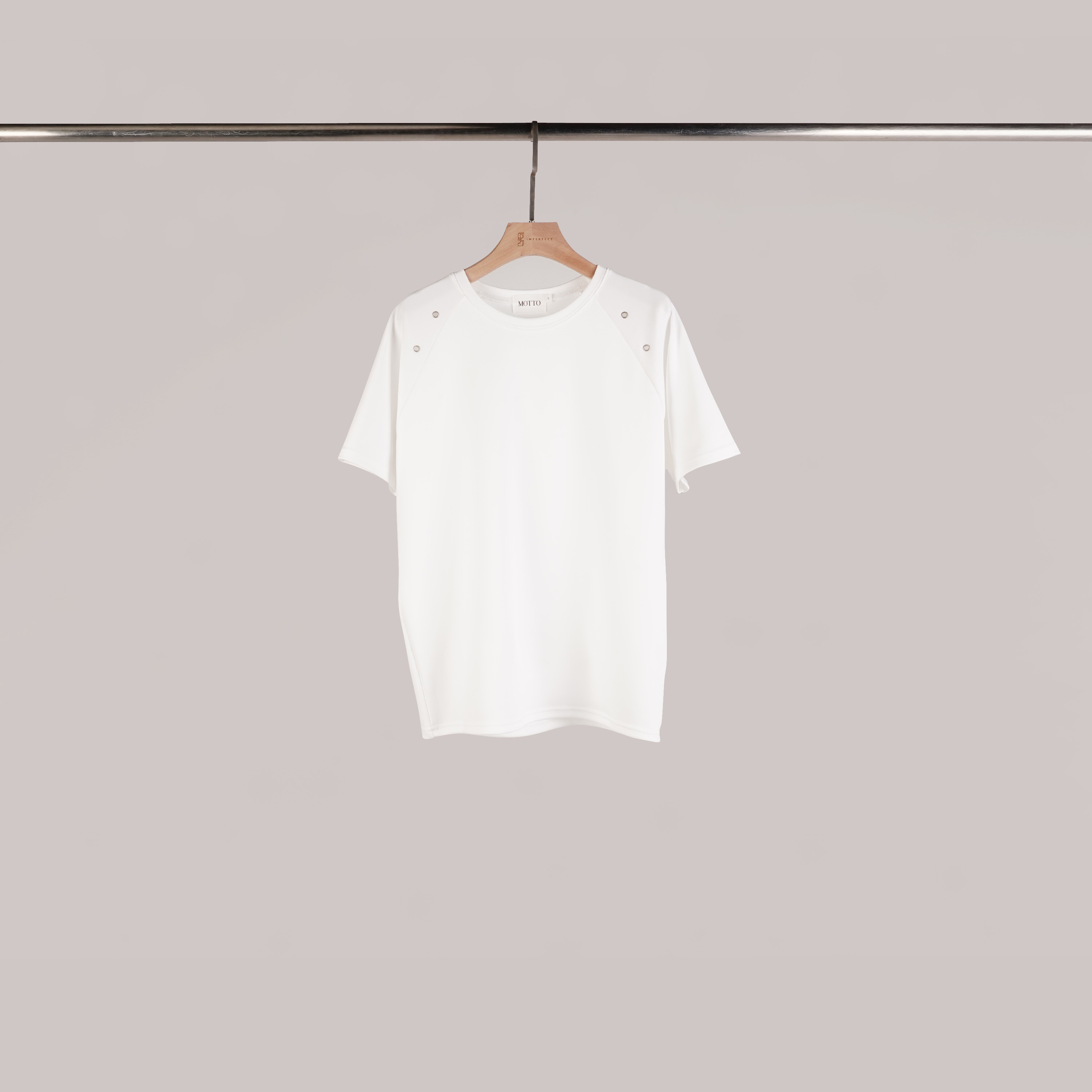 設計感拼接洞洞短T | M-L| 2色