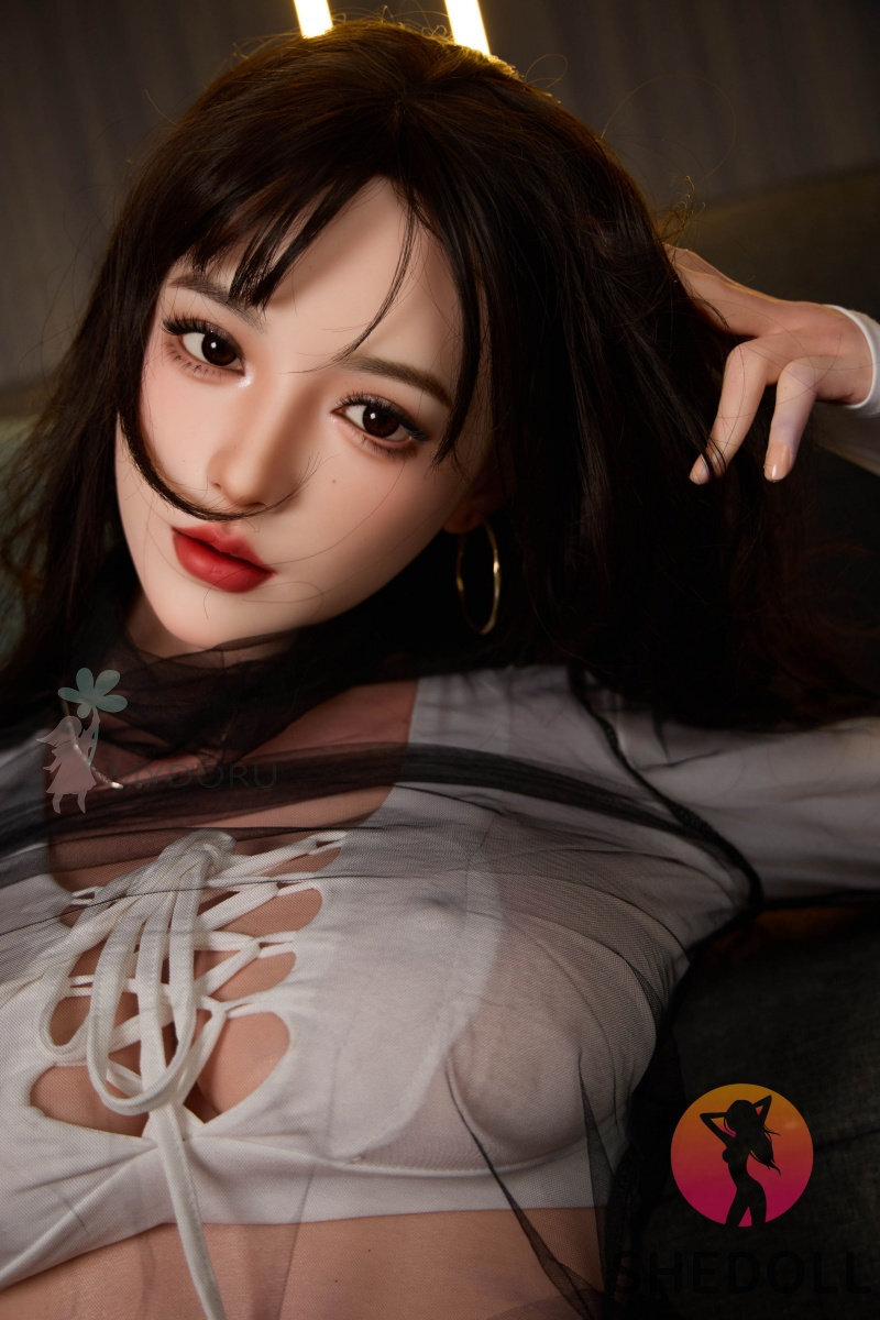 SHEDOLL 165cm 蘇月凝 F-cup 矽膠 小黑裙 美人