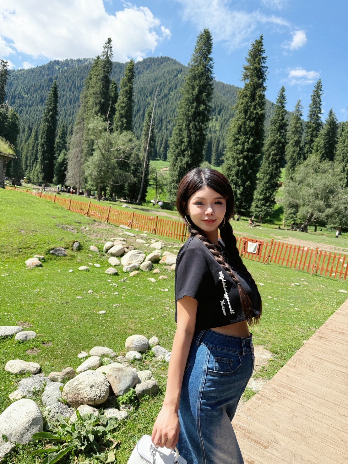 太空黑潮’UNSTOPPABLE—太空(短版上衣)