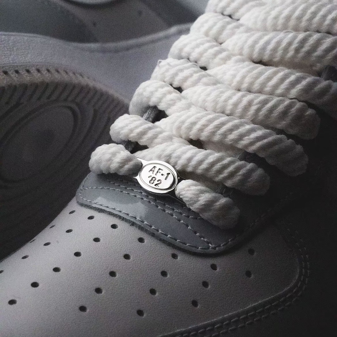 Nike Air Force 1 '07 Lv8 煙灰 灰白 復古 漆皮 麻繩鞋帶 AF1 低筒休閒鞋