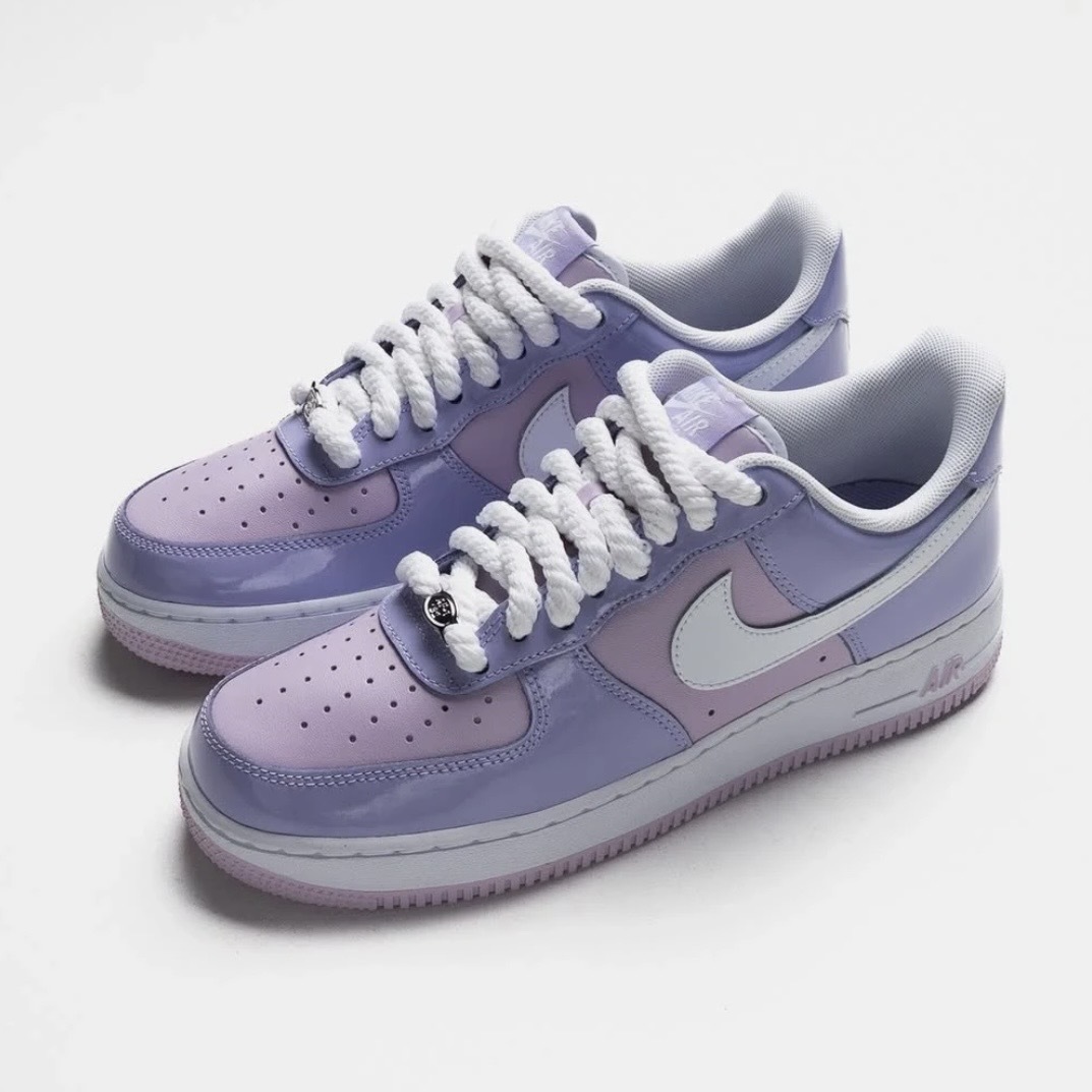 Nike Air Force 1 Low "Hydrangeas" 淺粉紫 漆皮 麻繩鞋帶 鐵牌 復活節 低筒休閒鞋