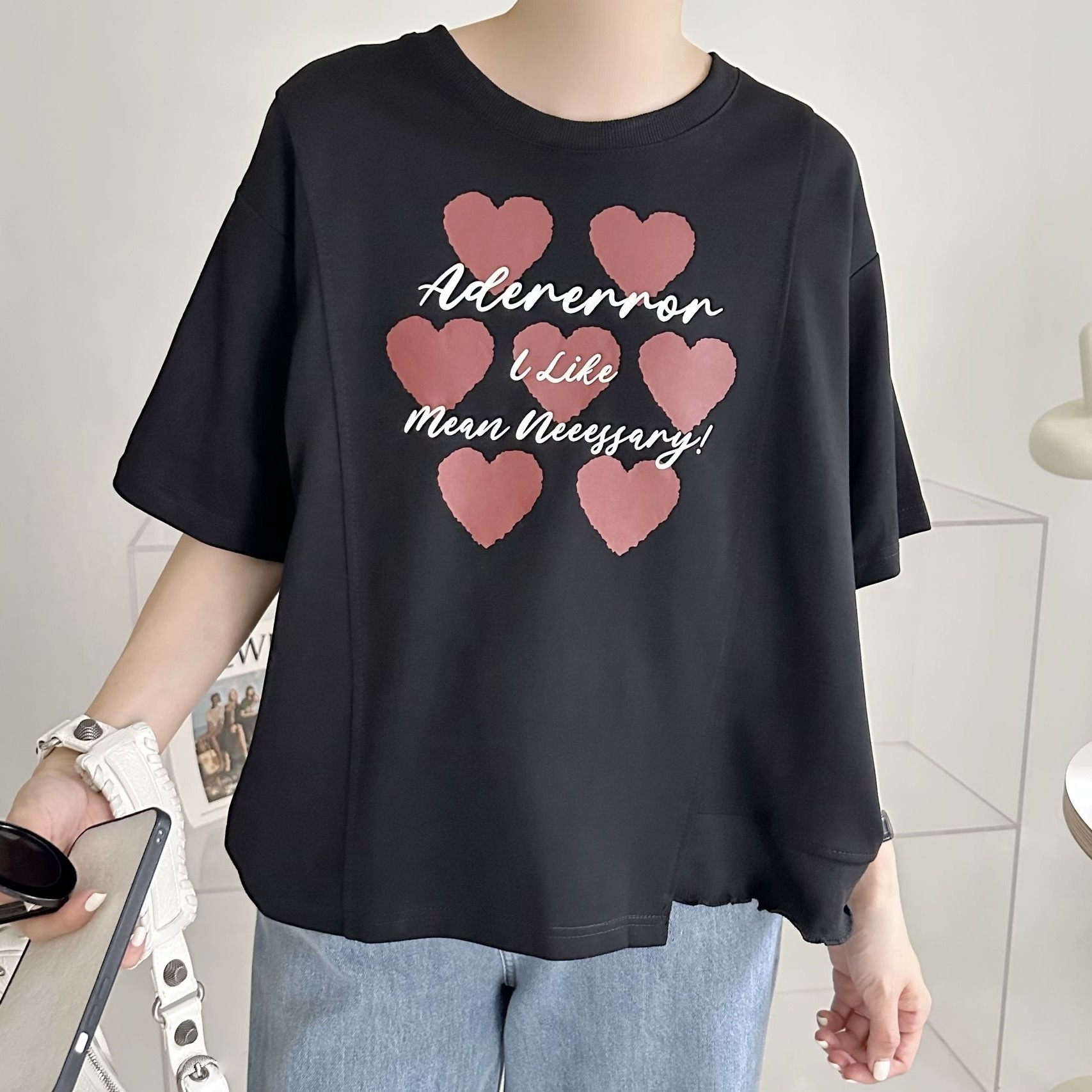 【BONNIE】心心拼英文字TOP